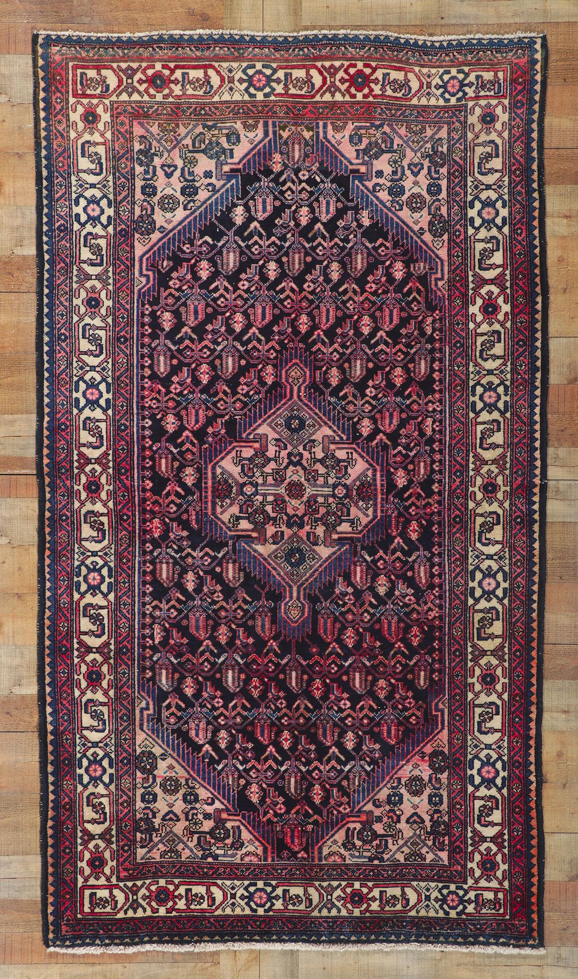 Vintage Persian Hamadan Rug In Good Condition For Sale In Dallas, TX