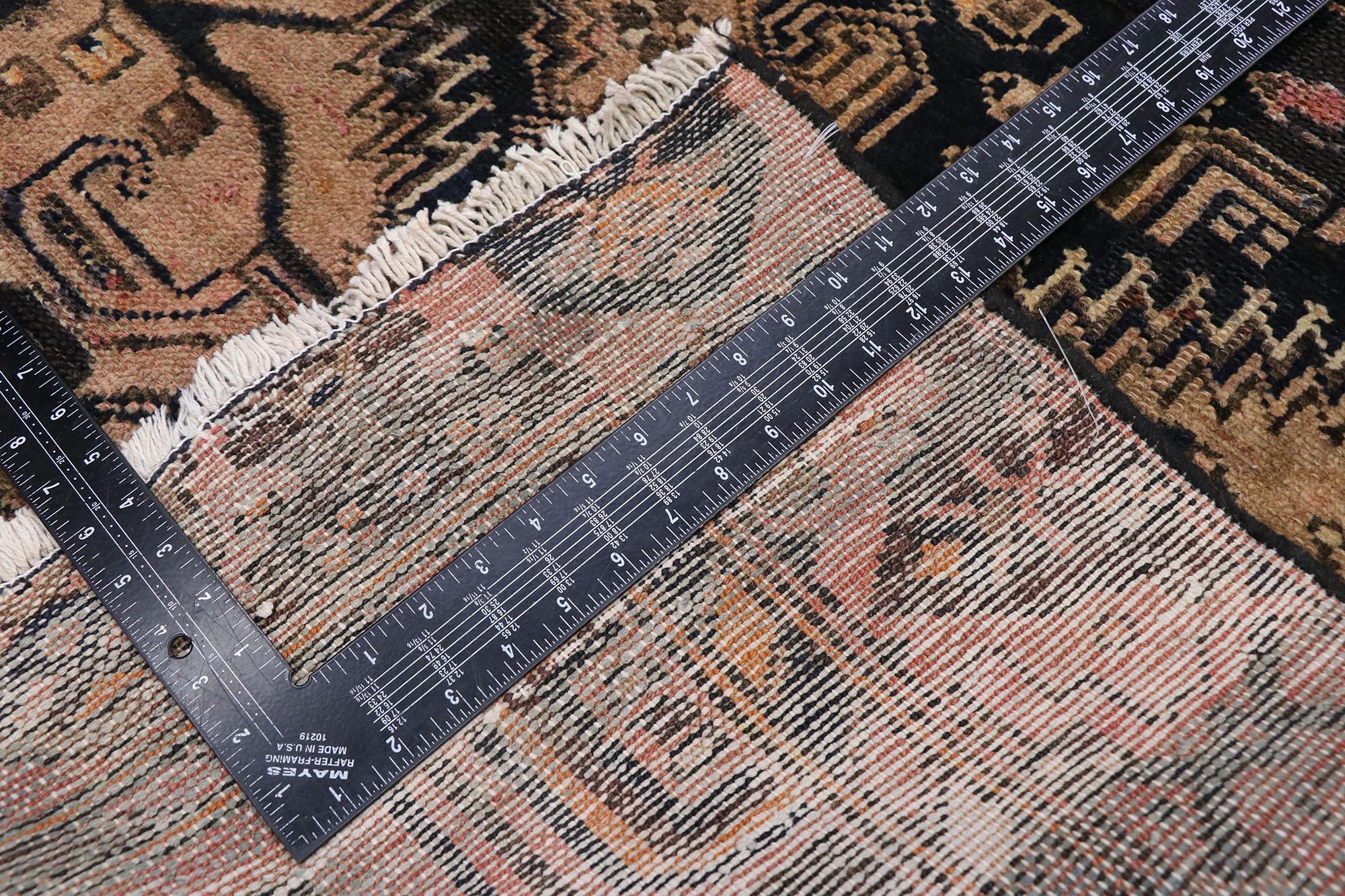 Persischer Hamadan-Teppich im modernen Stammesstil, moderner Stil im Zustand „Gut“ im Angebot in Dallas, TX
