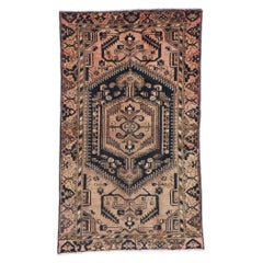 Tapis persan vintage Hamadan avec style tribal moderne