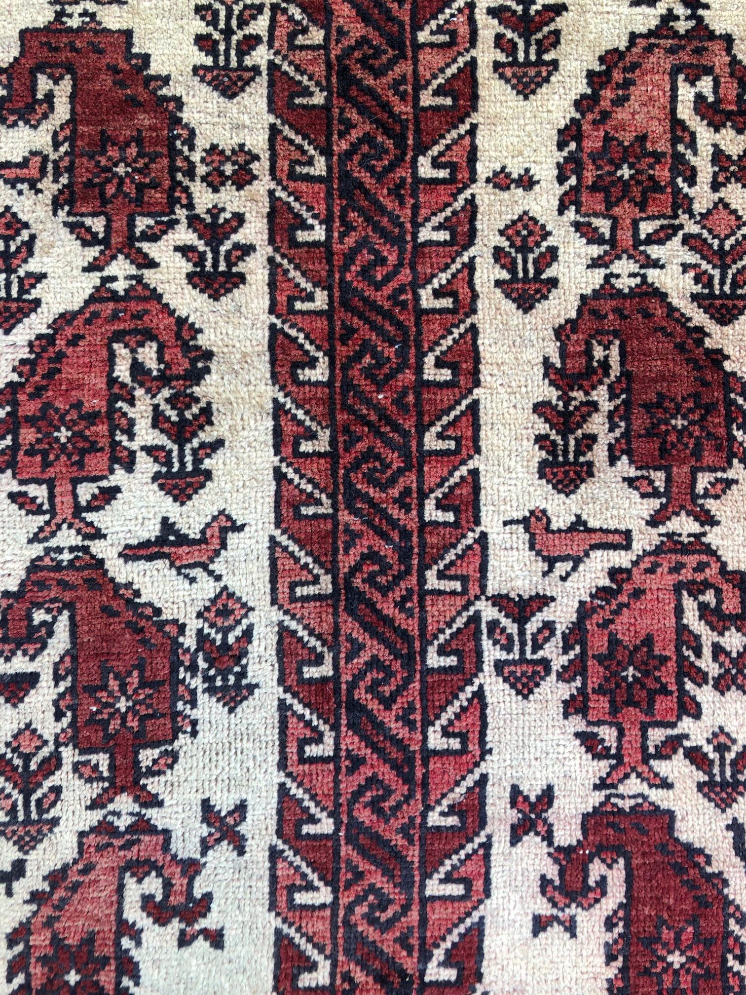Vintage Persian Hand Knotted Geometric Paisley Cream Salmon Baluchi Rug Ci In Good Condition For Sale In San Diego, CA