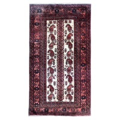 Tapis baluchi vintage persan noué à la main:: géométrique:: cachemire:: crème et saumon