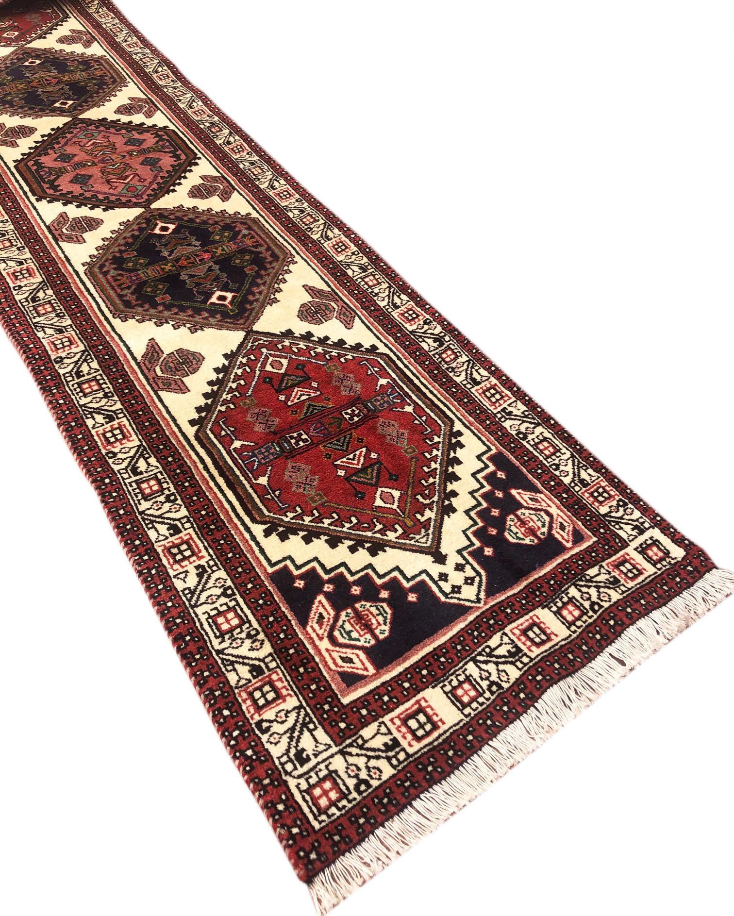 Persischer Vintage Ardabil Teppich Läufer im Angebot 5
