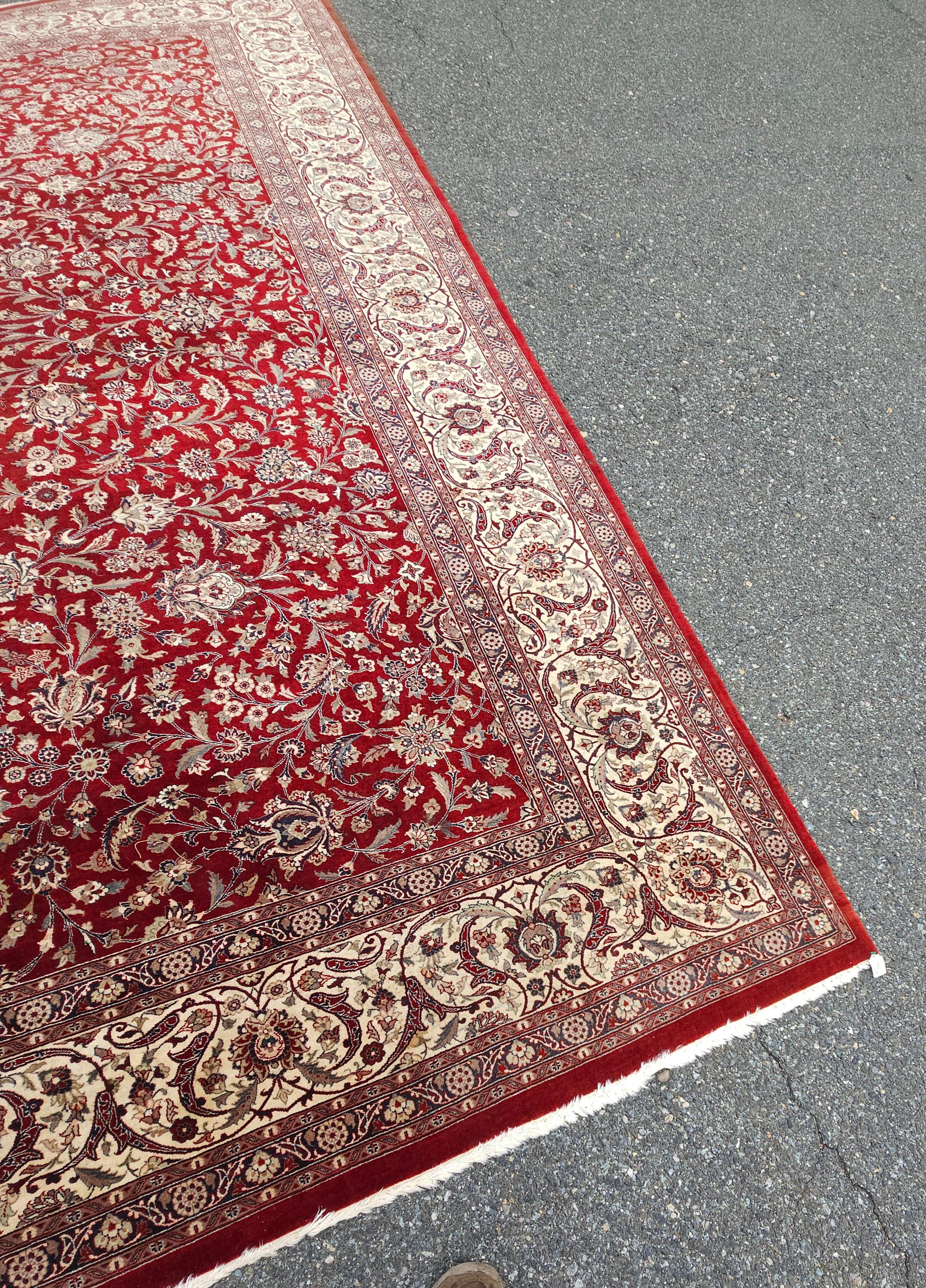 Tapis persan noué à la main Kashan 10