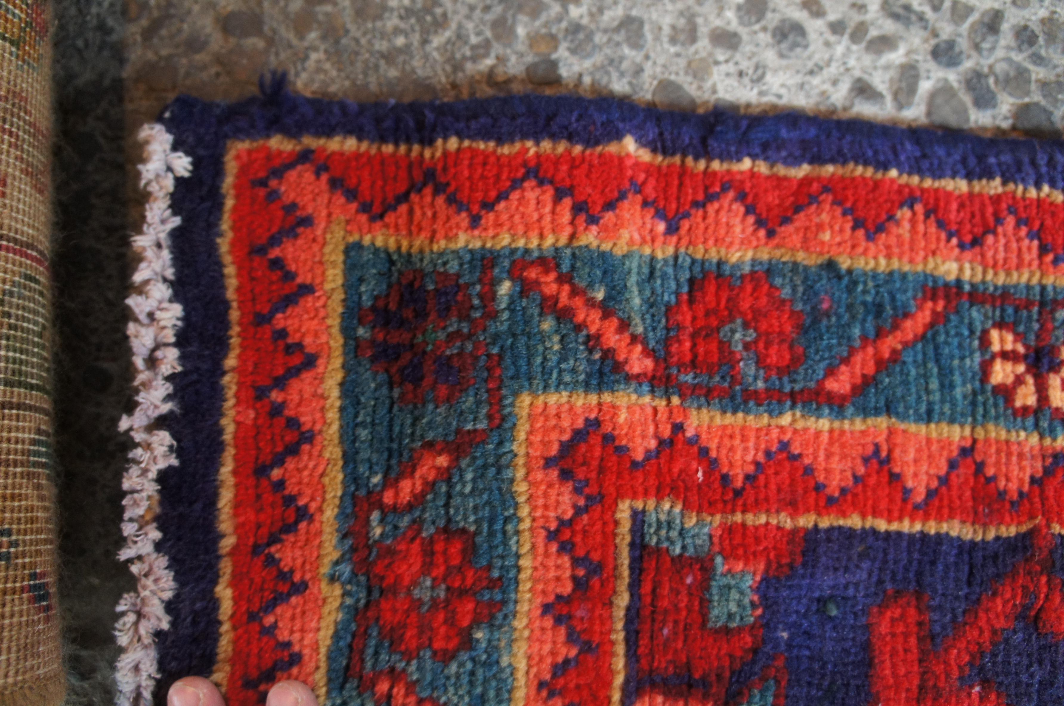 Vintage Persian Hand Knotted Saveh Geometric Wool Rug Runner Carpet Mat en vente 5