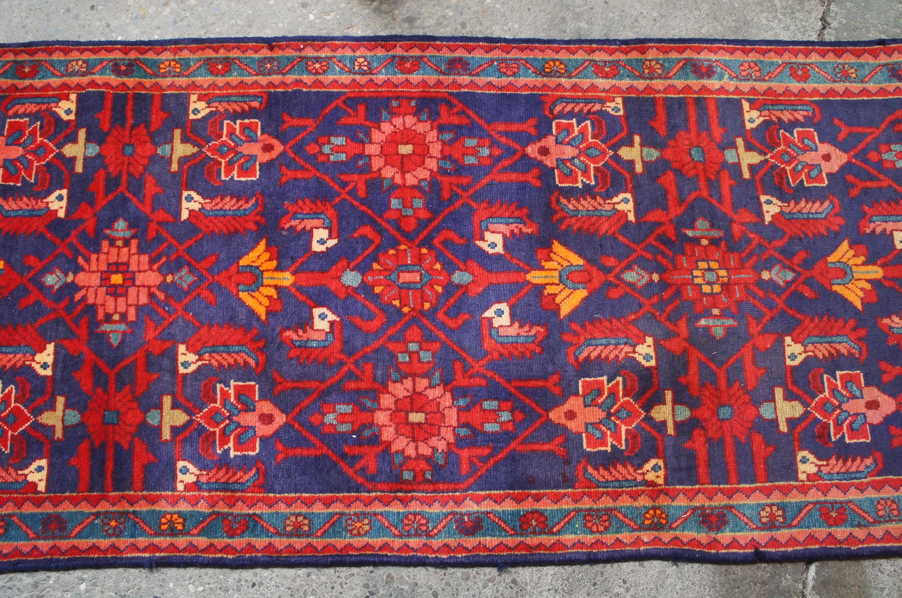Vintage Persian Hand Knotted Saveh Geometric Wool Rug Runner Carpet Mat For Sale 1