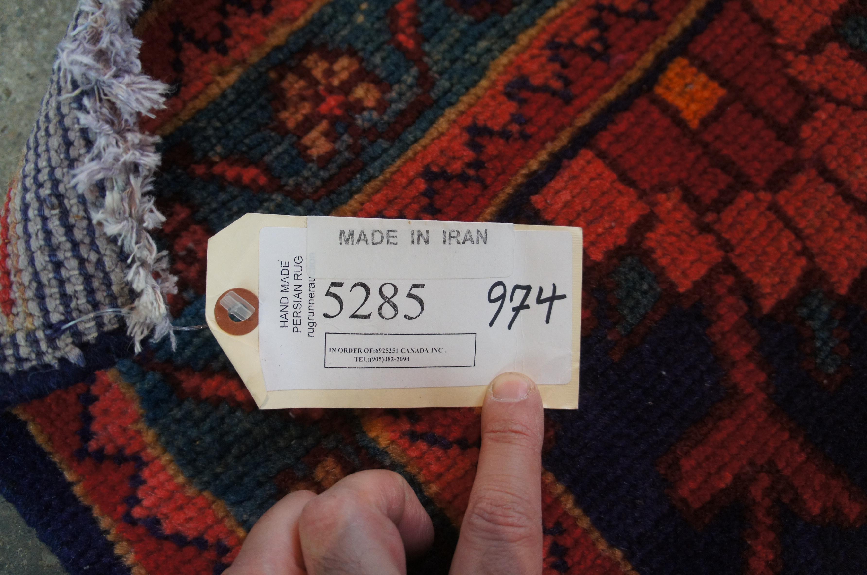 Vintage Persian Hand Knotted Saveh Geometric Wool Rug Runner Carpet Mat en vente 3