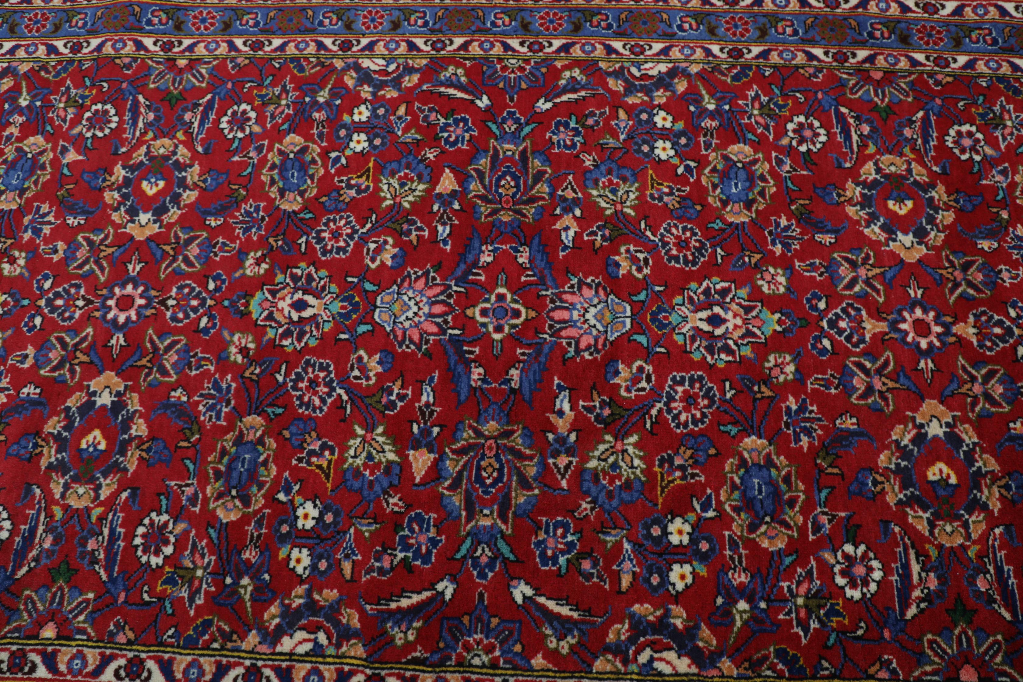 Tappeto persiano vintage in lana annodata a mano in rosso e blu in vendita 6