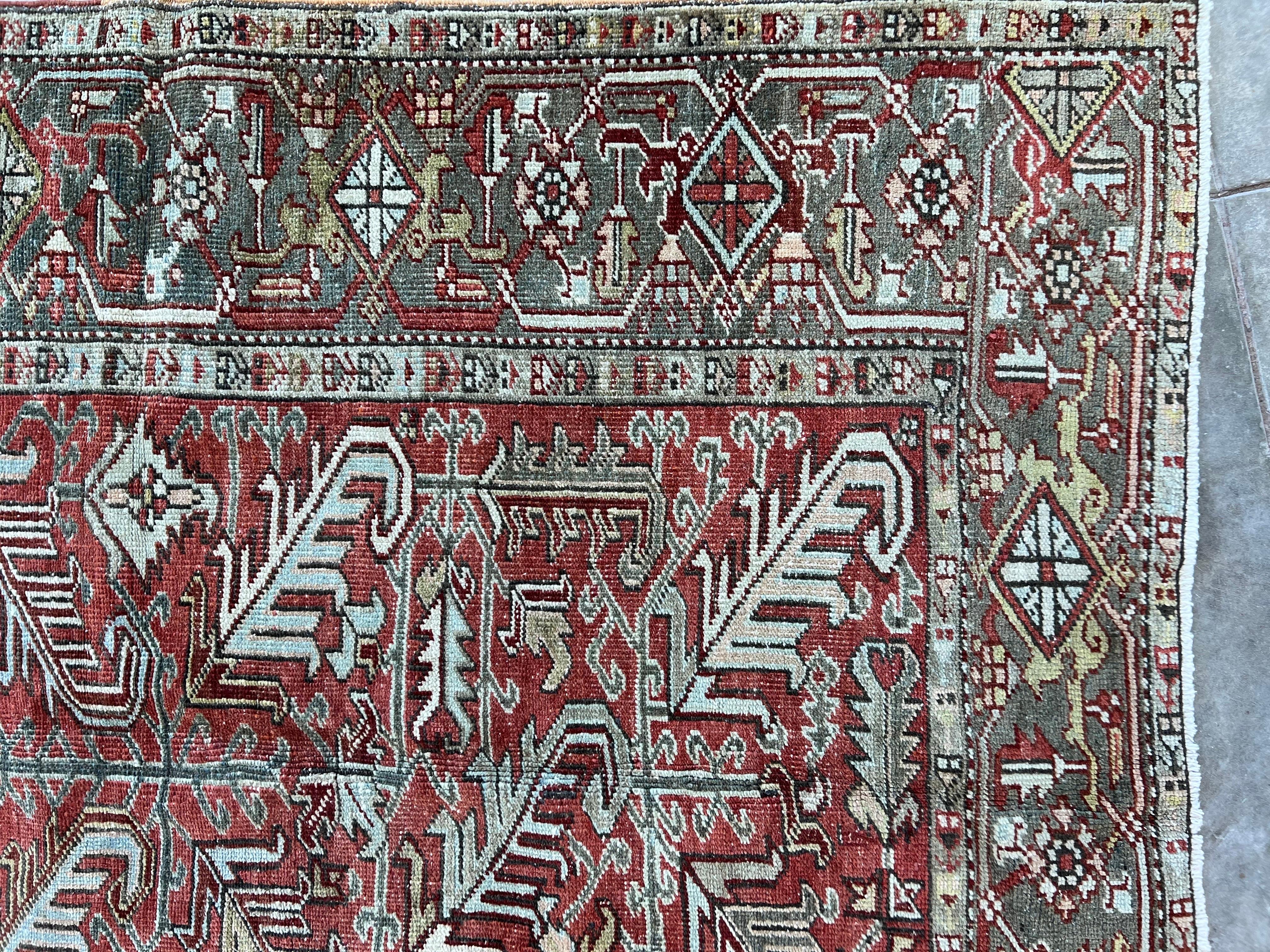 Vintage Persian Heriz rug, All over Pattern, hand knotted wool, repeating 6
