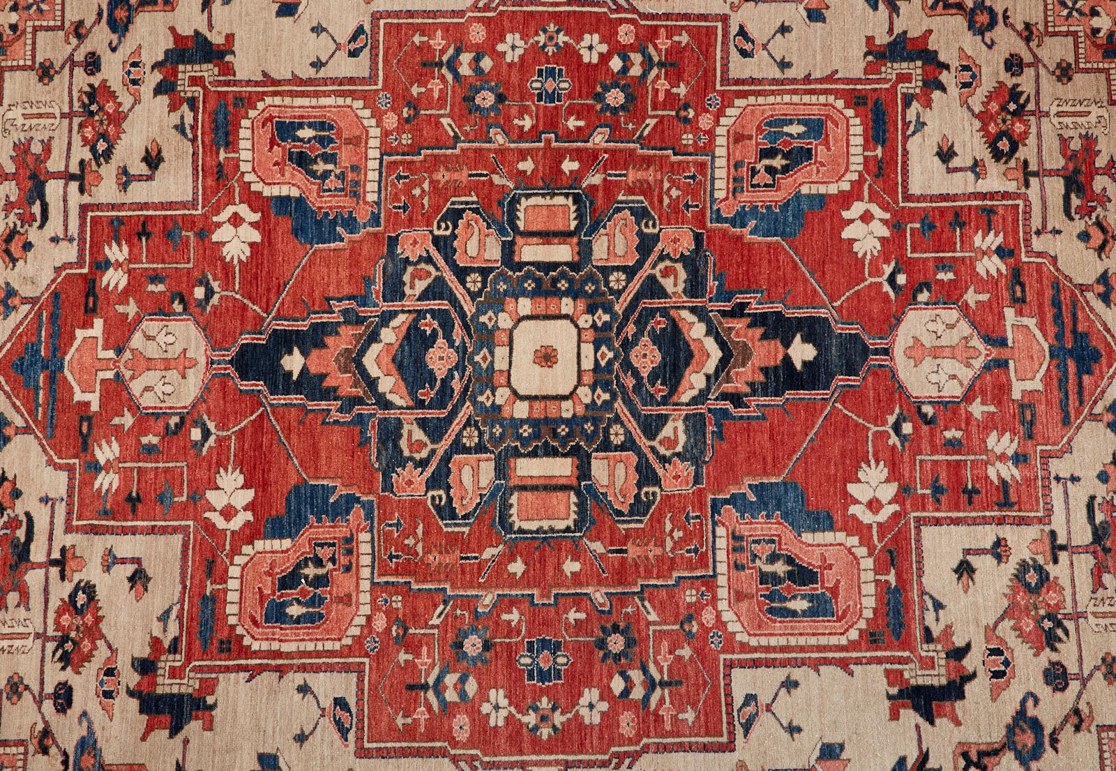 Persian Heriz Style Azeri Carpet In Good Condition For Sale In Rio Vista, CA