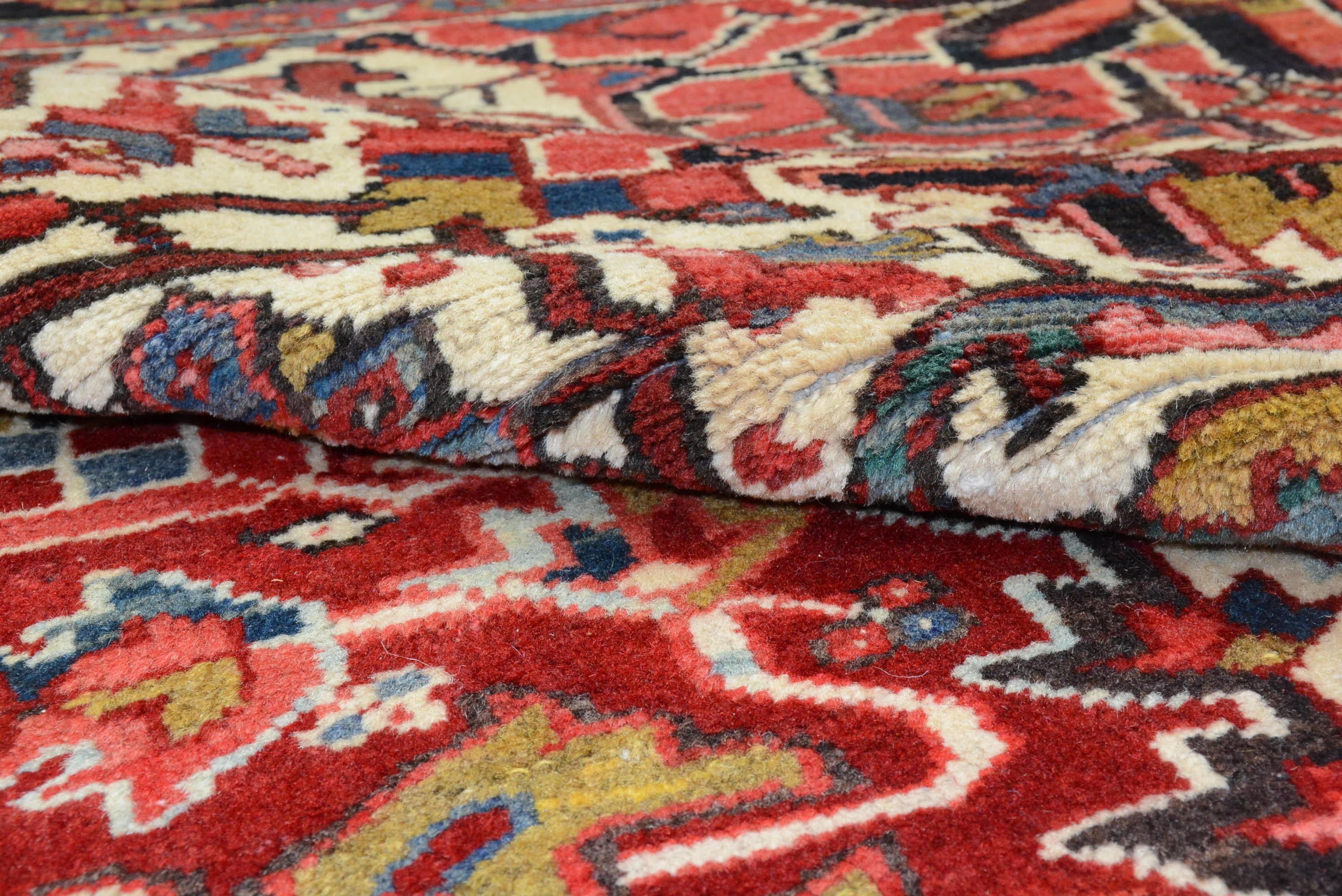 Vintage Persian Heriz Carpet For Sale 1