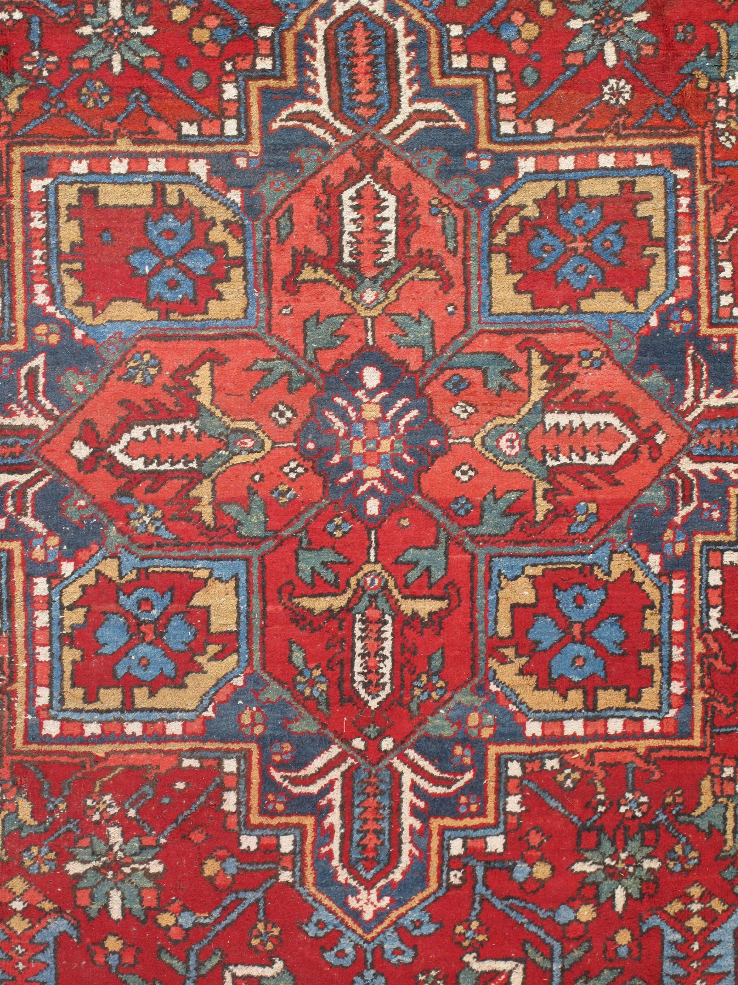 Tappeto persiano vintage Heriz 8'1 x 11'5 in vendita 3
