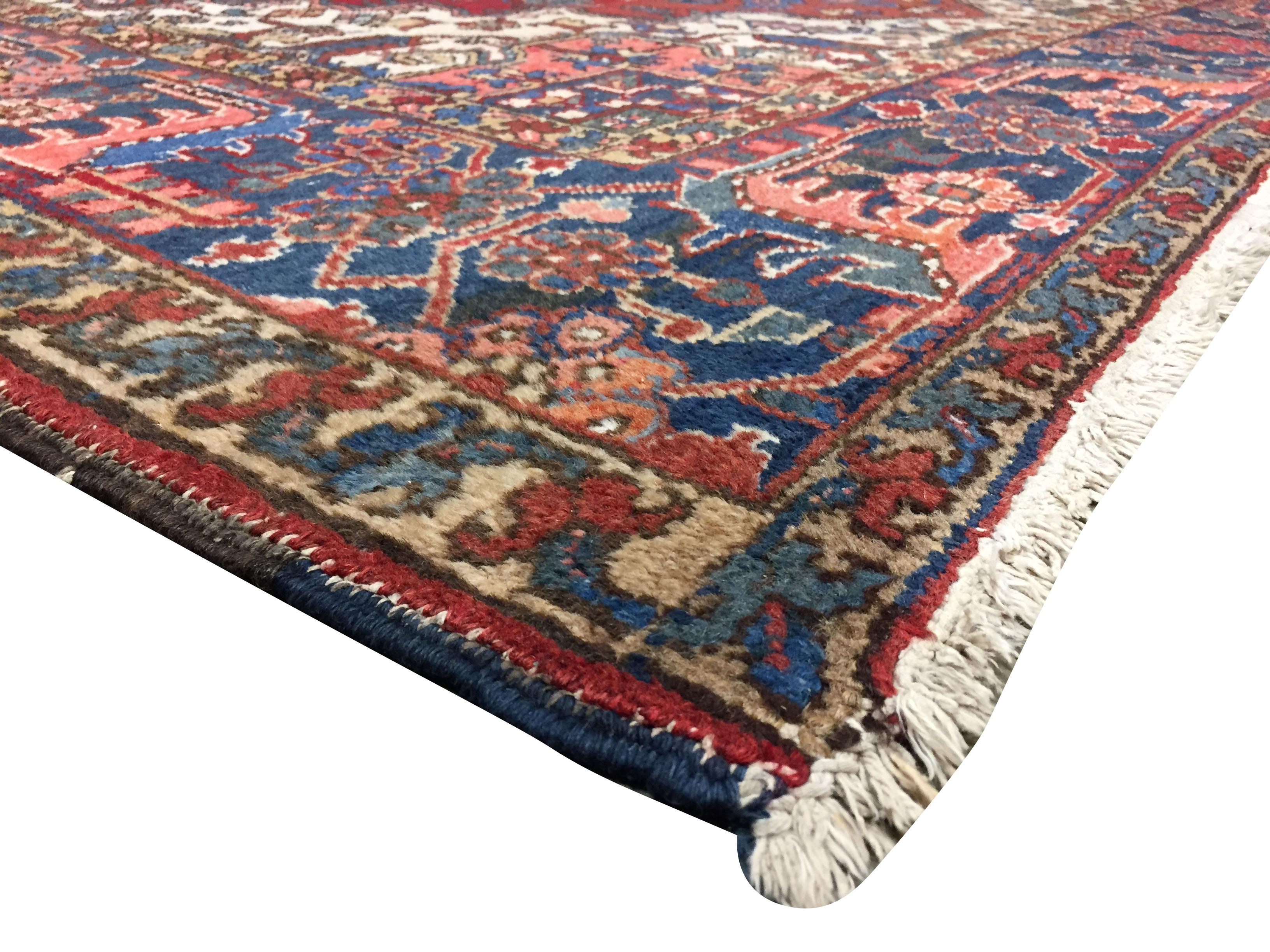 Tessuto a mano Tappeto persiano vintage Heriz 8'1 x 11'5 in vendita