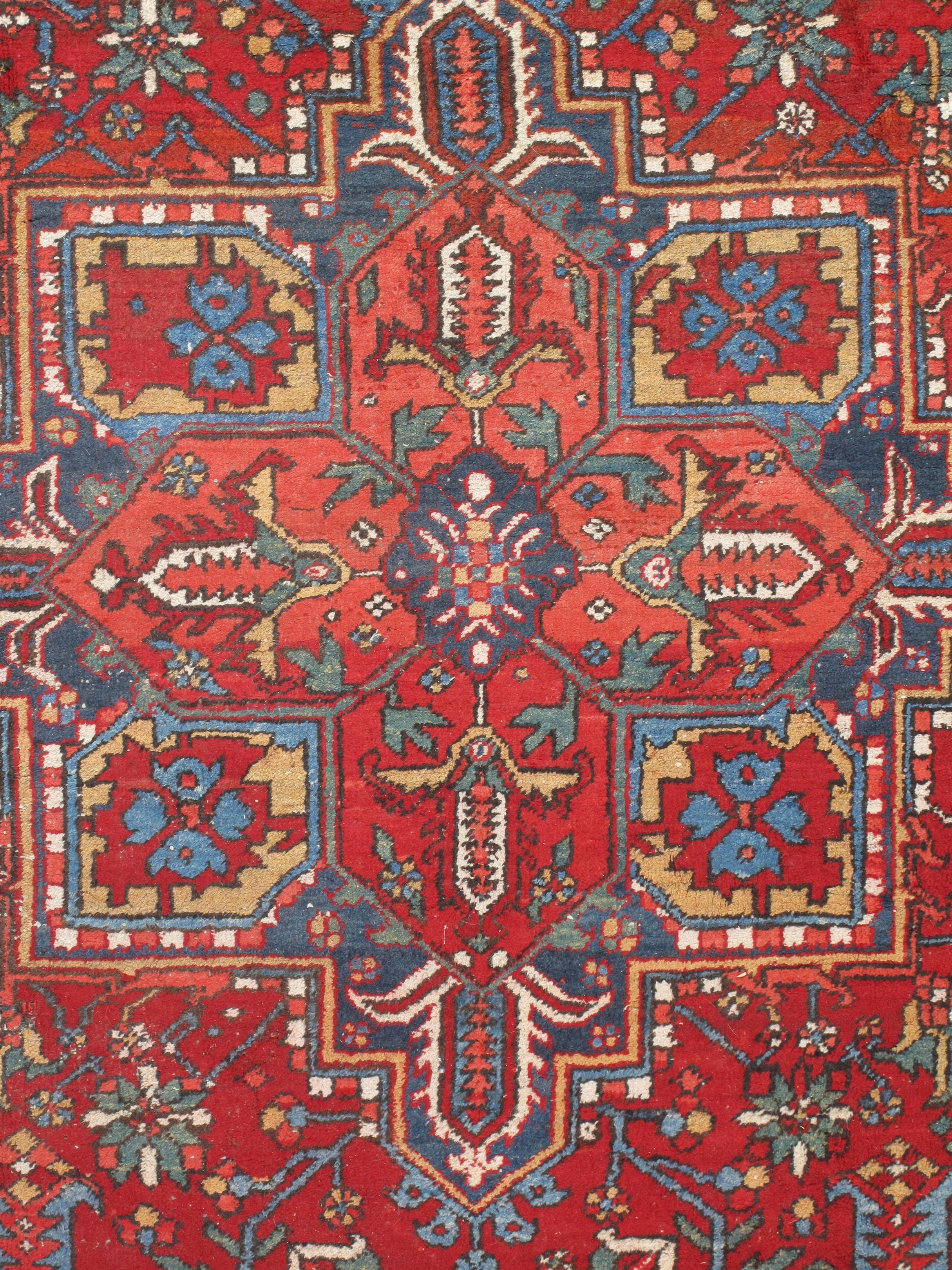 Wool Vintage Persian Heriz Rug 8'1 x 11'5 For Sale