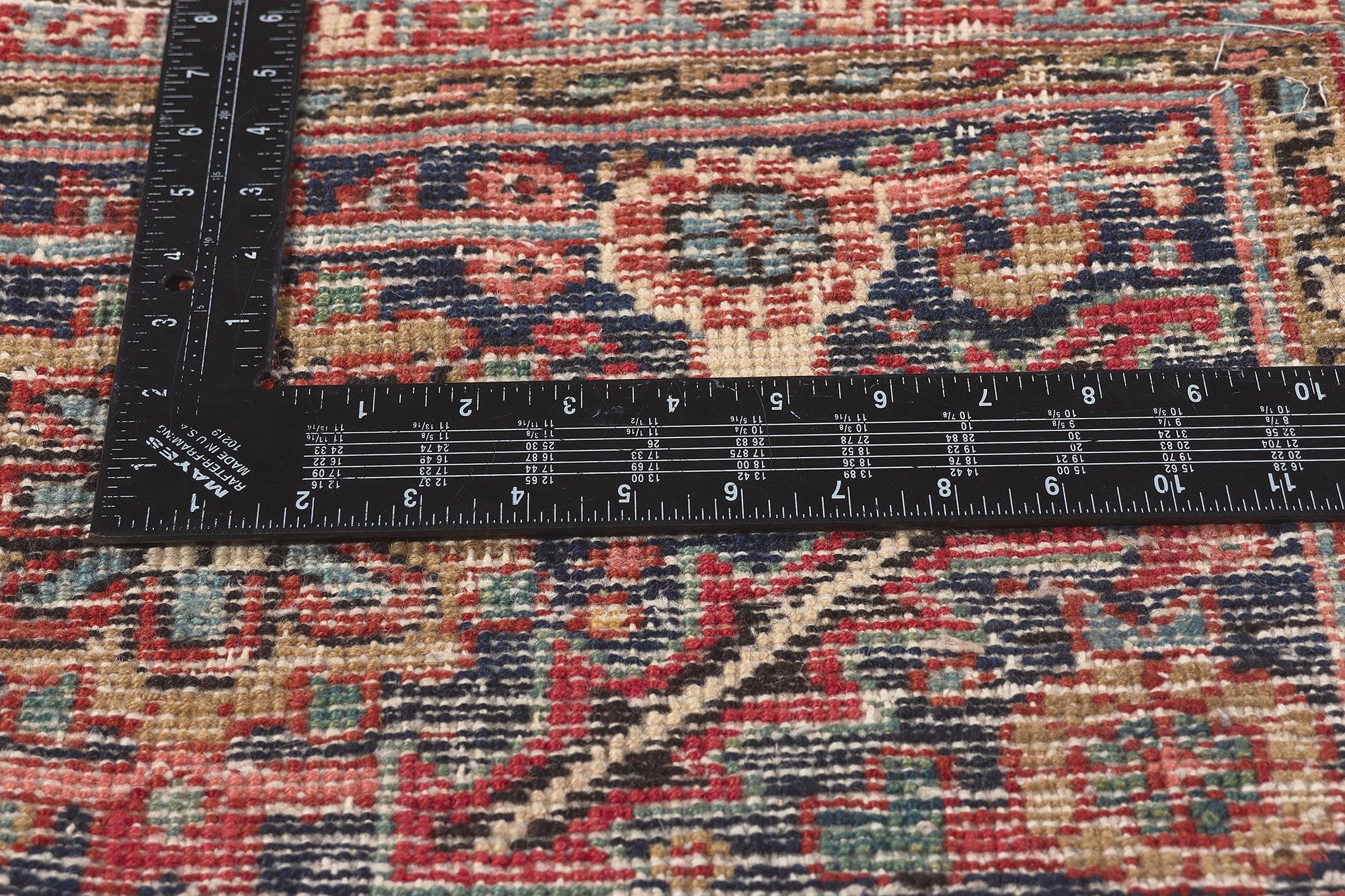 Tapis persan Heriz vintage, chic et polyvalent sans effort Bon état - En vente à Dallas, TX