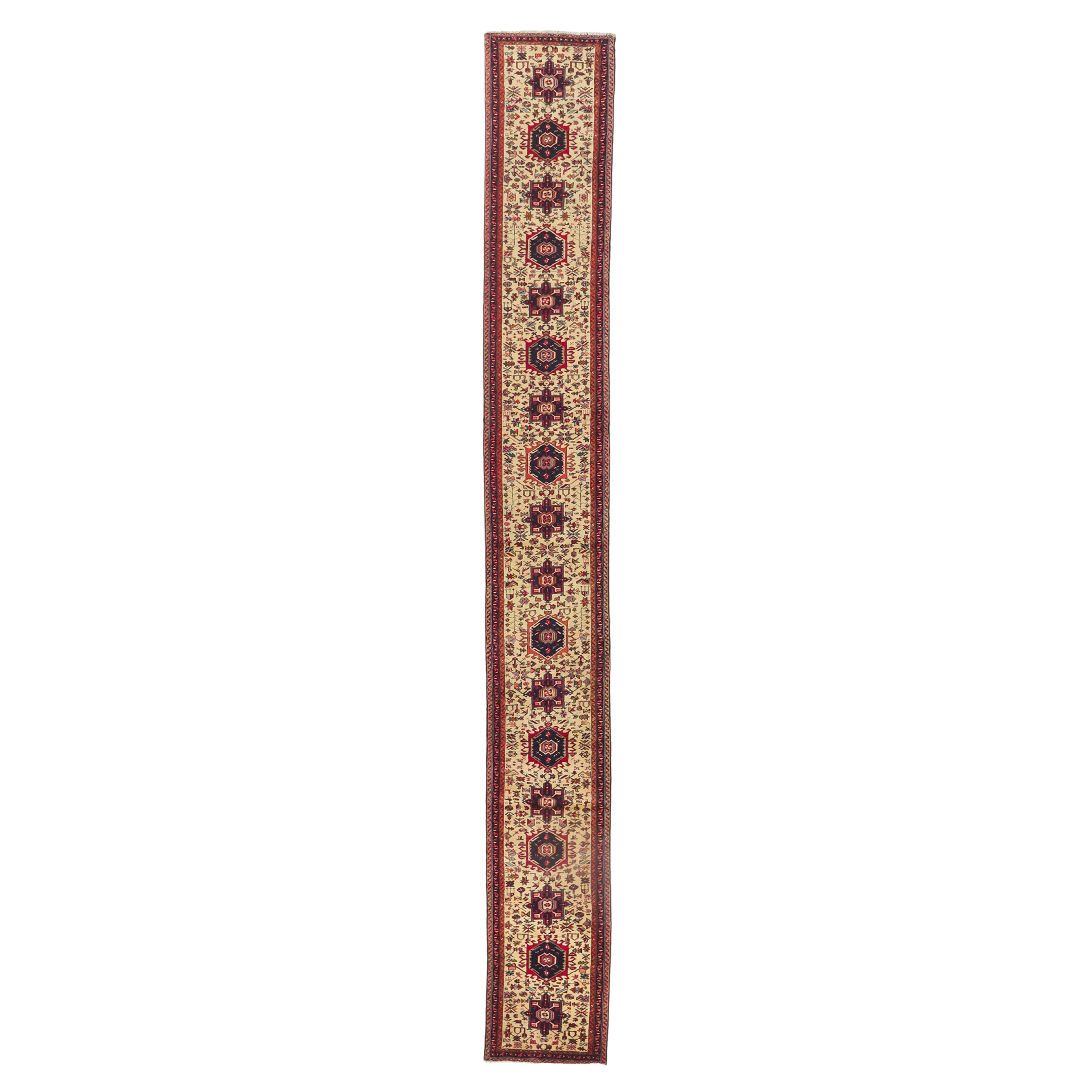 Vintage Ivory Persian Heriz Rug  For Sale