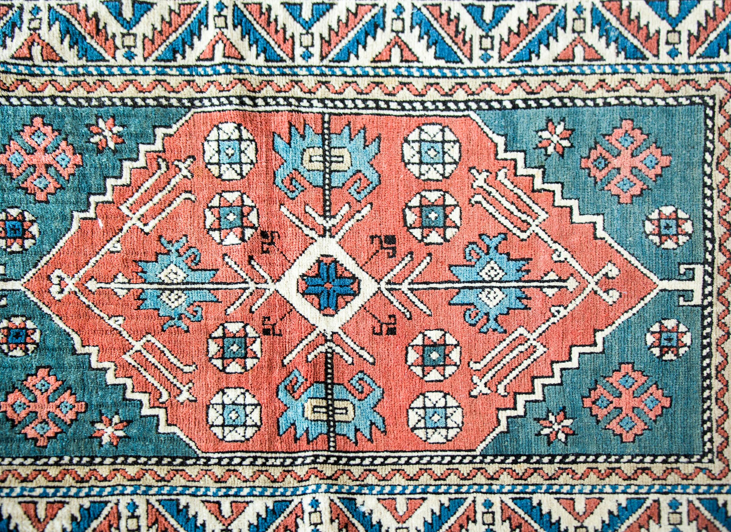 Vintage Persian Heriz Rug For Sale 3
