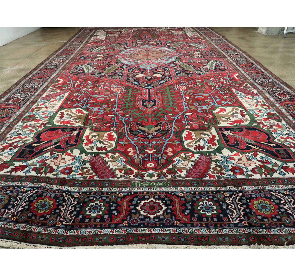 Vintage Handmade Persian Heriz Oversize Rug In Excellent Condition In New York, NY