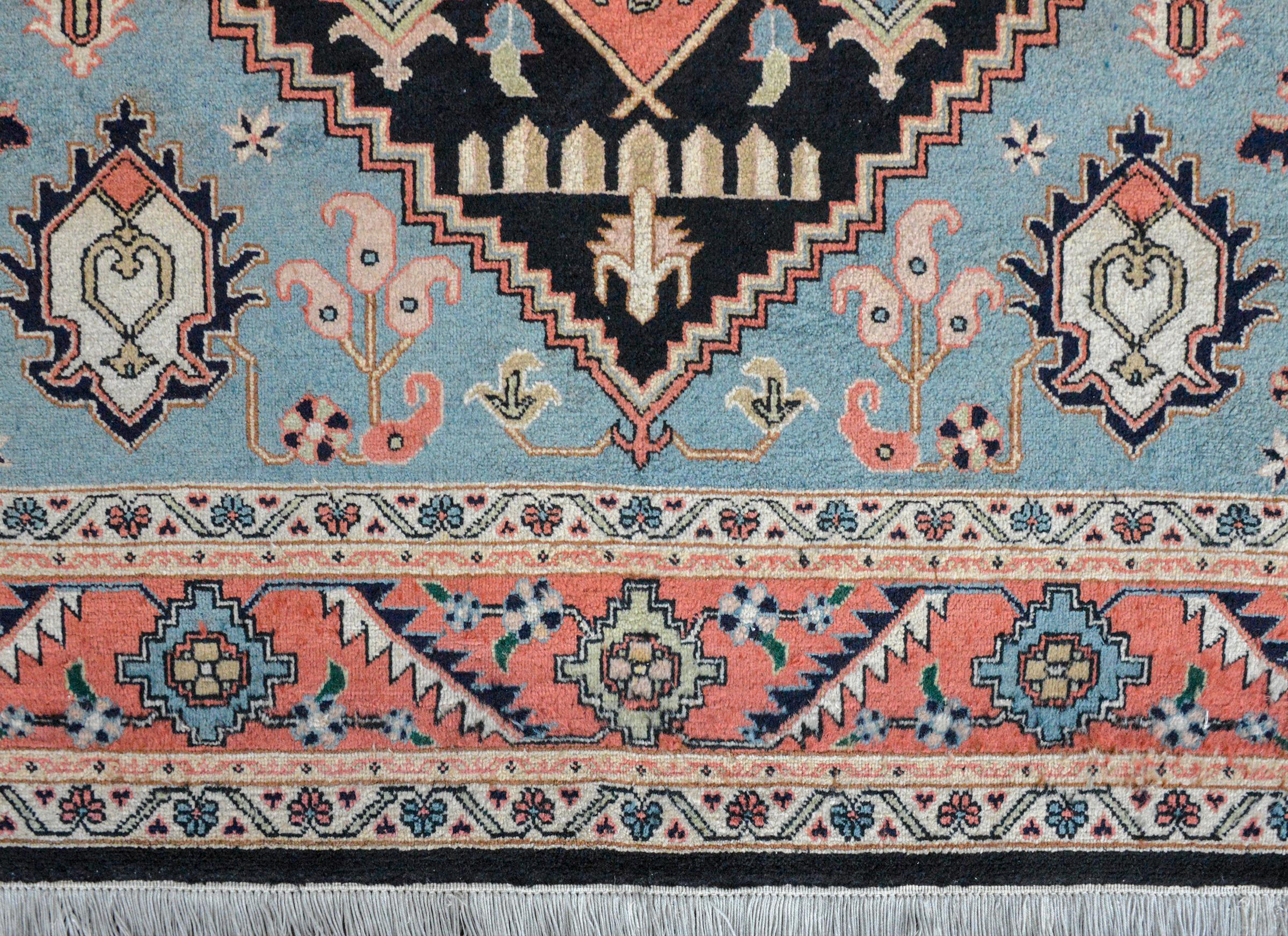 Vintage Persian Heriz Rug For Sale 1