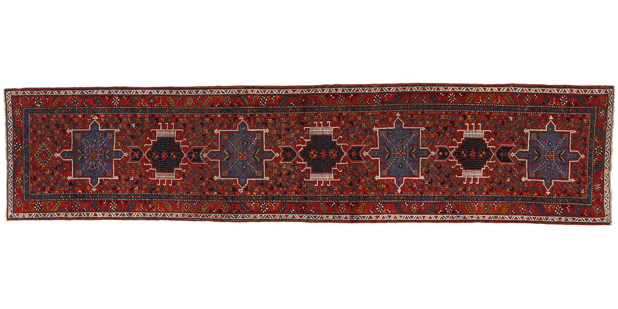 Vintage Persian Heriz Rug  For Sale 2
