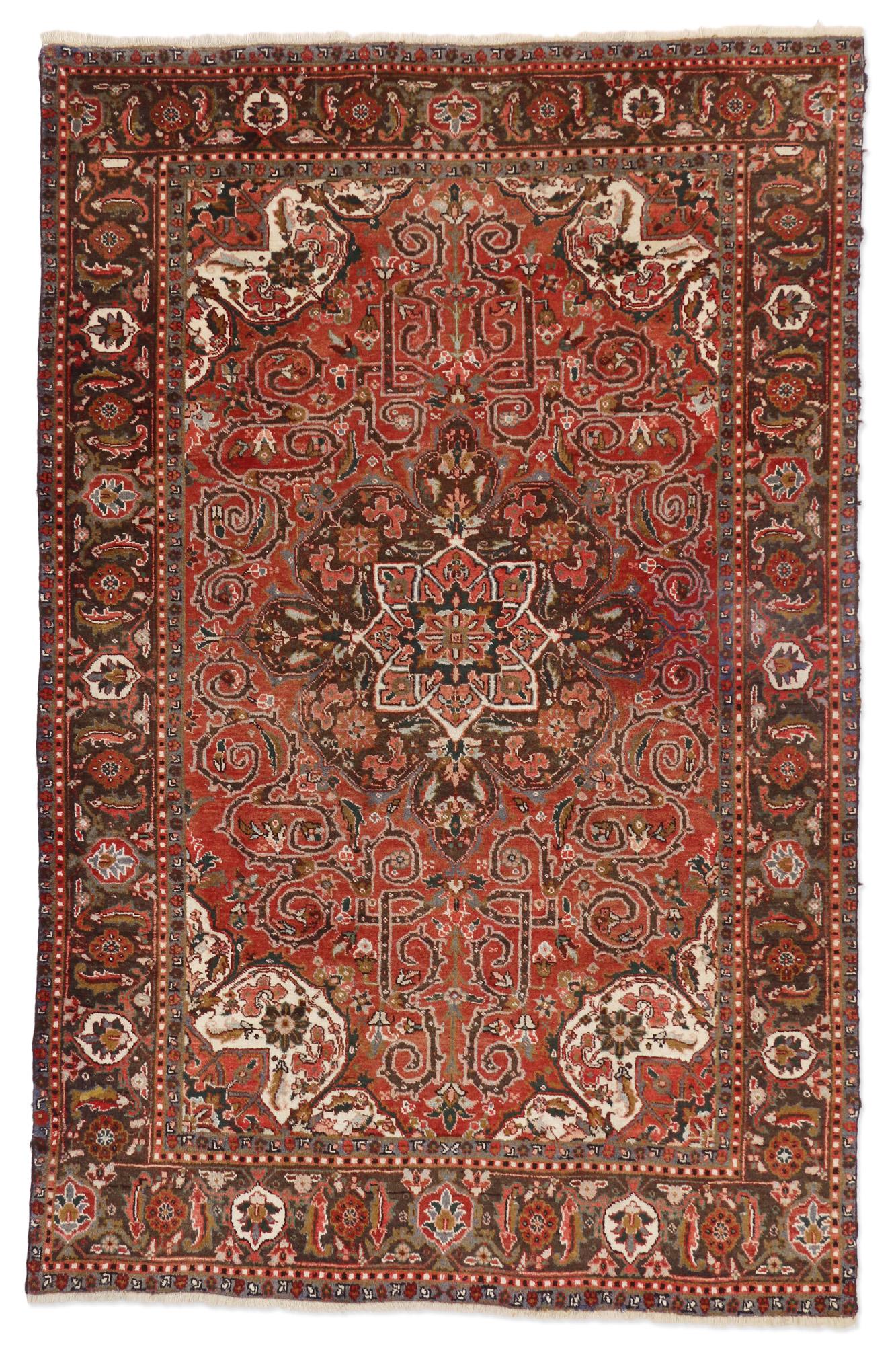 1960's Persian Heriz Carpet with Modern Style in vendita 2