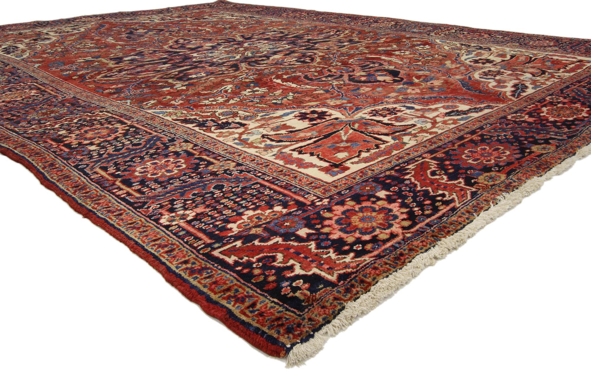 76183 vintage Persian Heriz rug with traditional English Tudor Manor House style.
 Full of character and stately presence, this vintage Persian Heriz rug features classical elements of Persian rug design and modern style. This vintage Heriz rug has