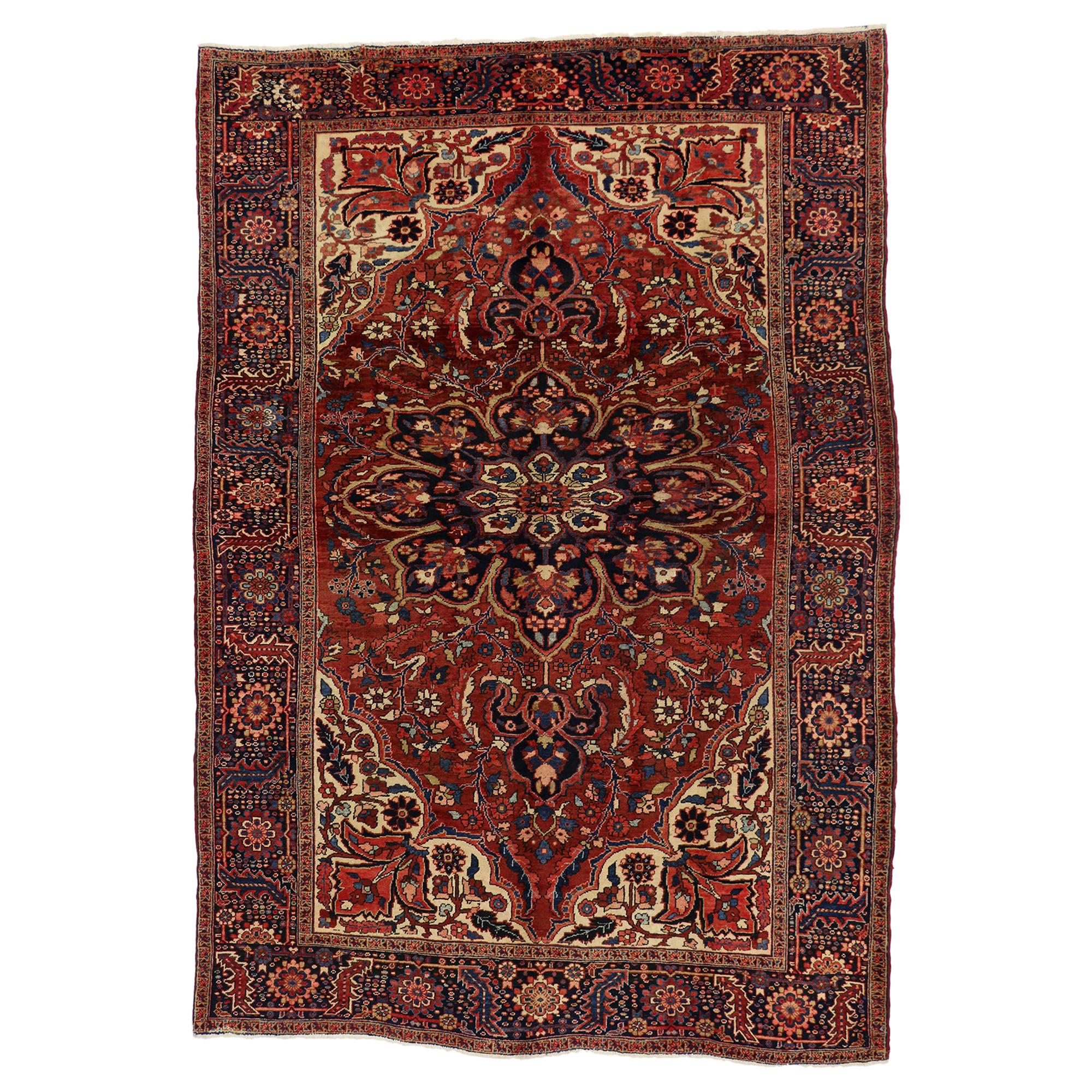 Persischer Heriz-Teppich im traditionellen englischen Tudor-Manor House-Stil, Vintage