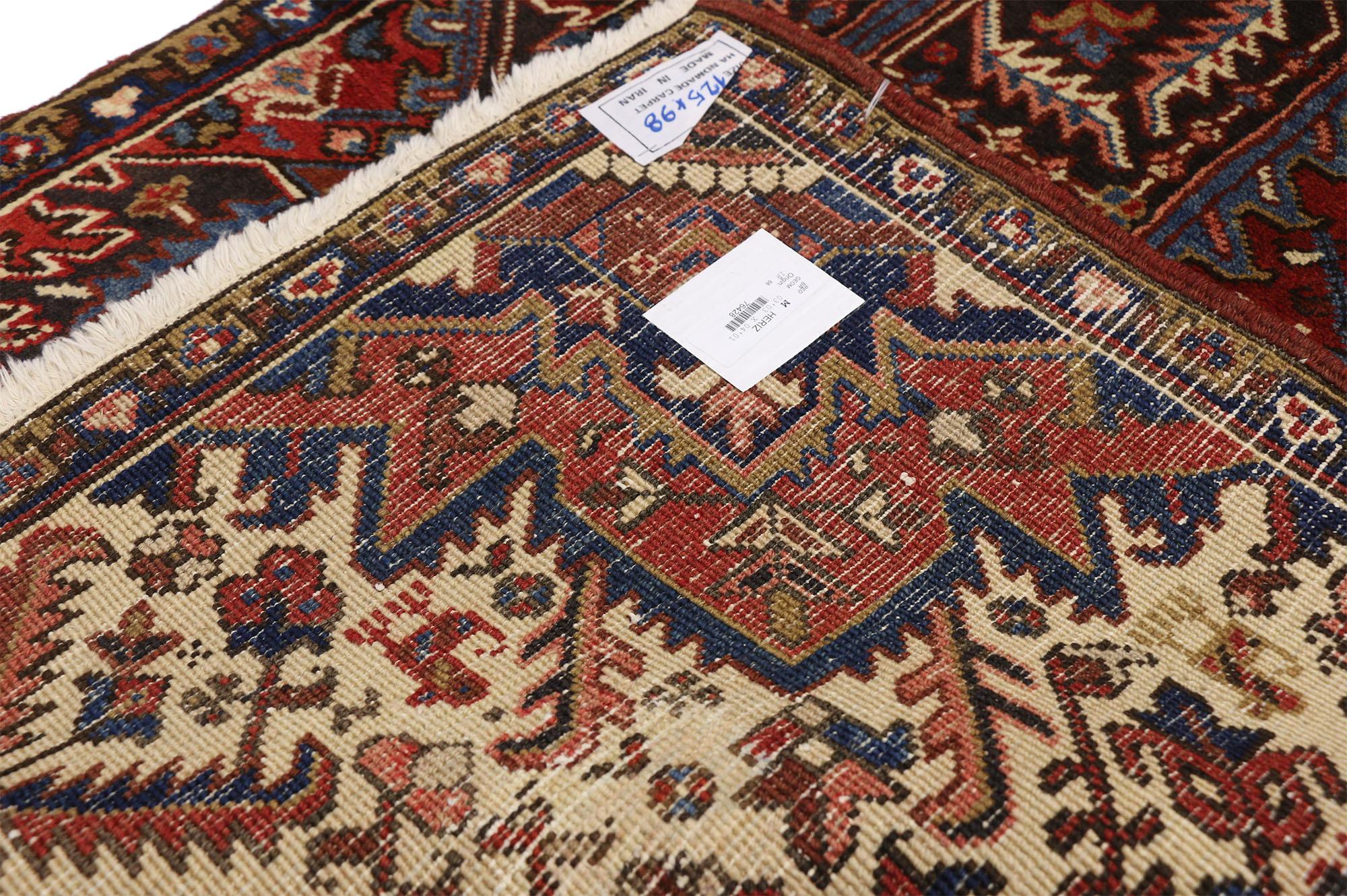 Noué à la main Tapis persan Heriz vintage avec style moderne traditionnel, tapis Wagireh en vente