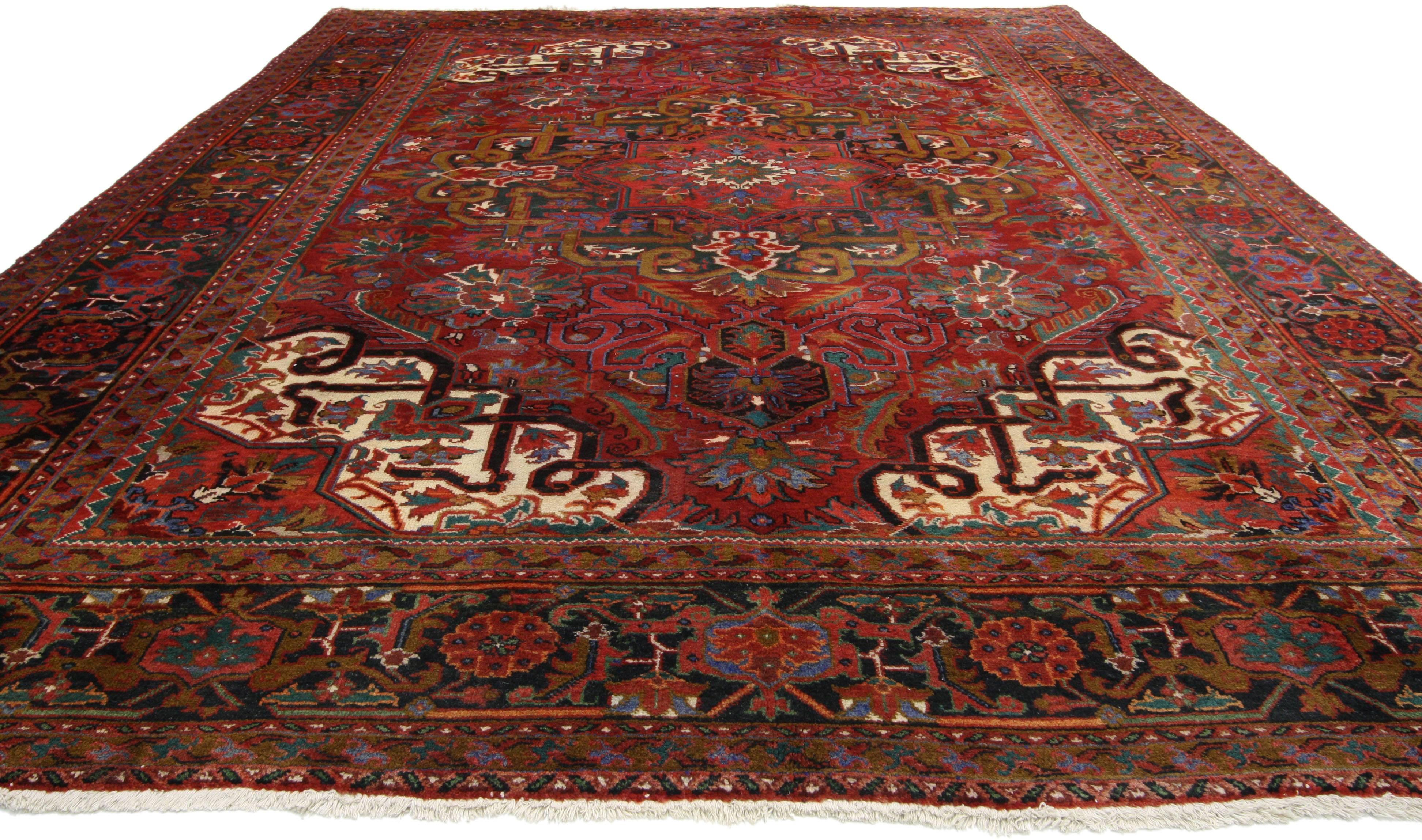 Heriz Serapi Vintage Persian Heriz Rug with Traditional Style For Sale
