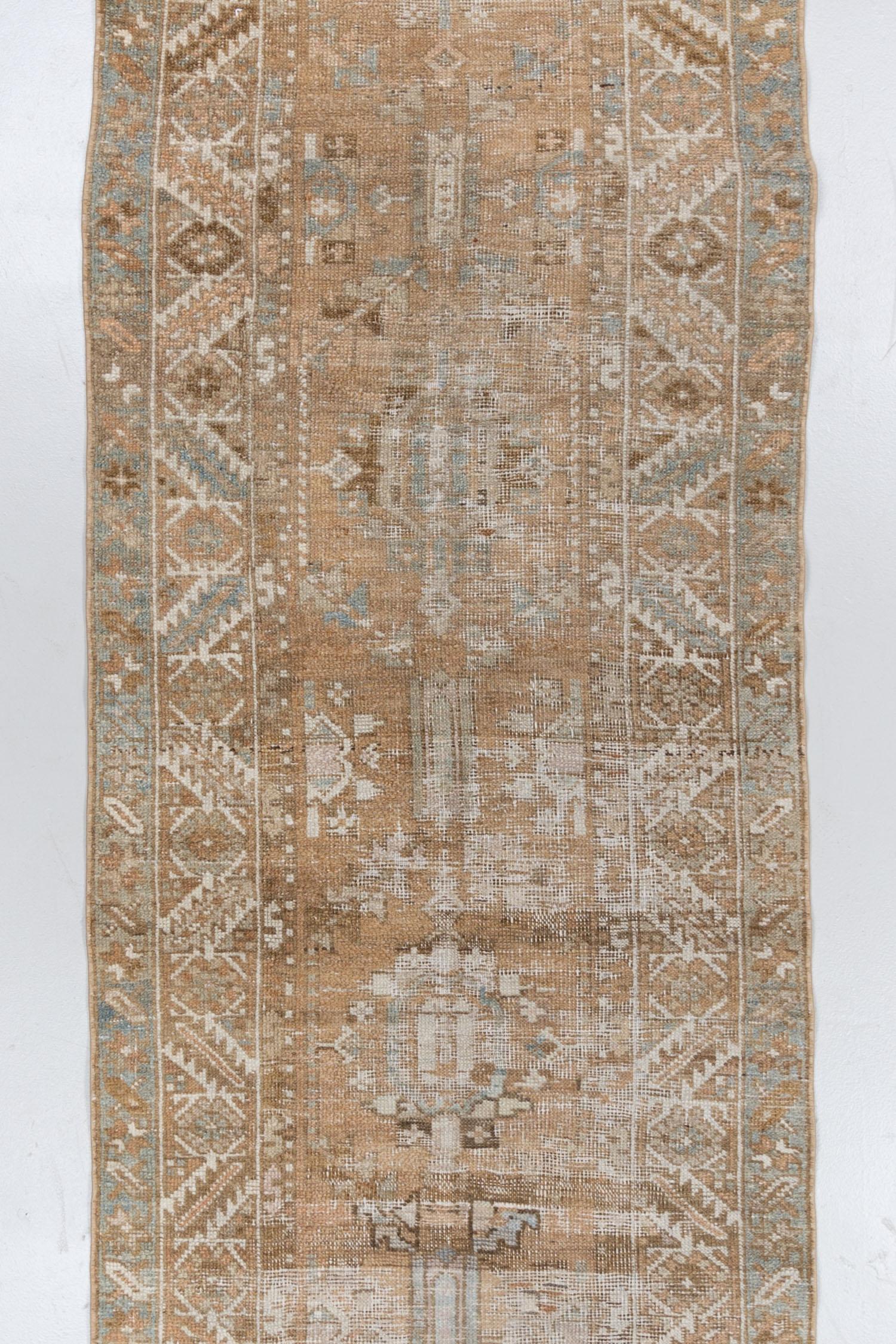 Vintage Persian Heriz Runner Rug In Good Condition For Sale In West Palm Beach, FL