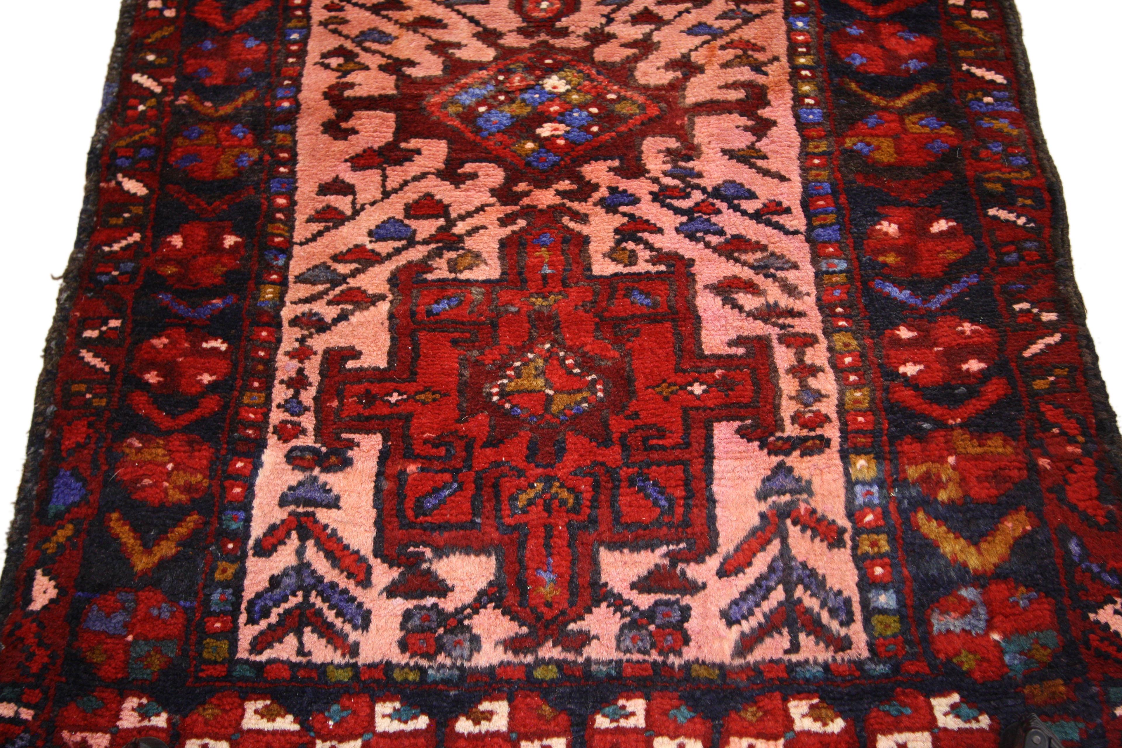 Vintage Persian Heriz Runner with Jacobean Style, Narrow Hallway Runner In Good Condition In Dallas, TX