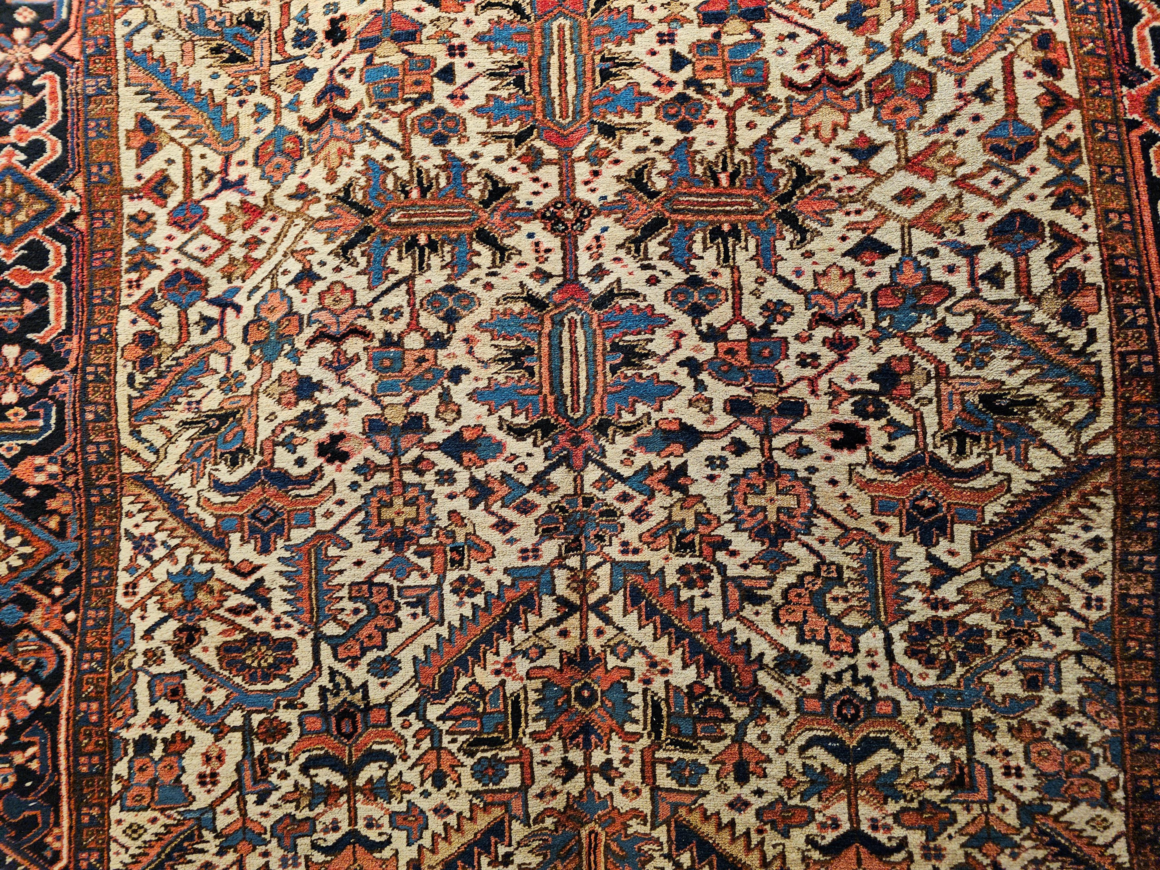Hand-Woven Vintage Persian Heriz Serapi in All over Geometric Pattern in Ivory Color For Sale