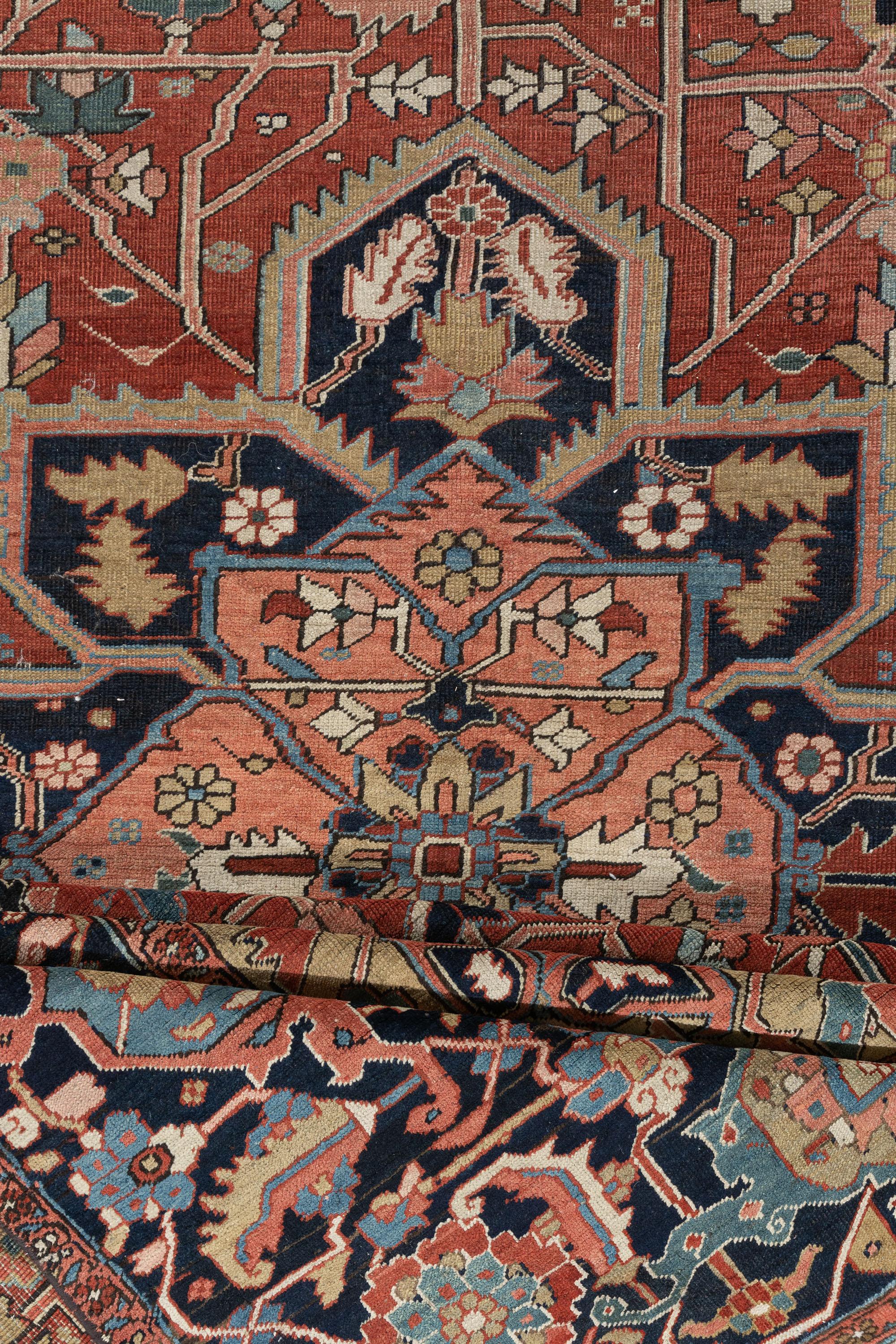 Vintage Persian Heriz Serapi rug 11'4 x 18'5. As perpetually fashionable as they are collectible, traditional Heriz luxury handmade rugs are skillfully woven in vibrant colors and emphatic geometric designs. Serapi carpets are a quality designation