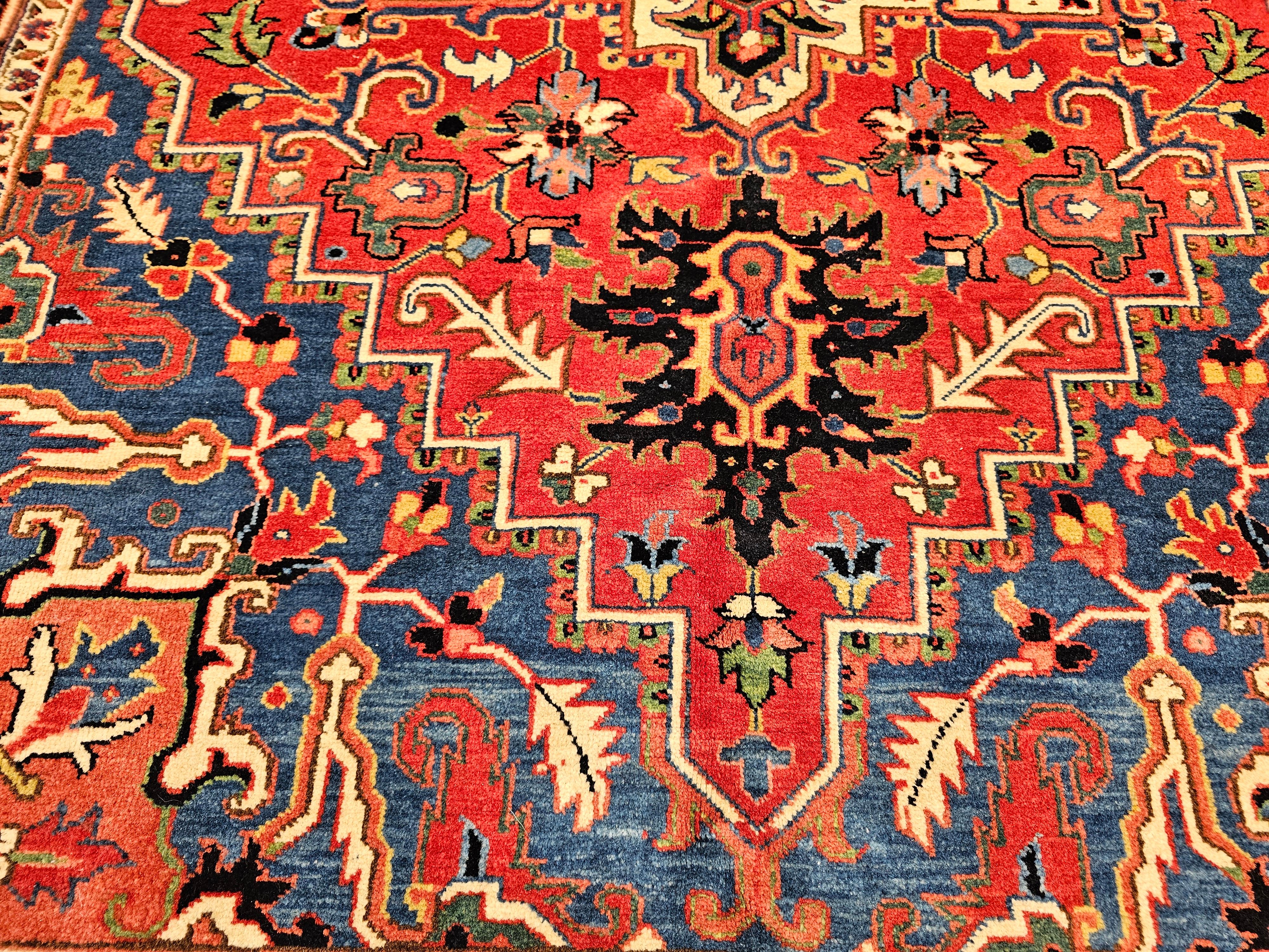 Persischer Heriz Serapi-Teppich aus Terrakotta in Französisch Blau, Grün, Elfenbein, Rot, Vintage im Angebot 5