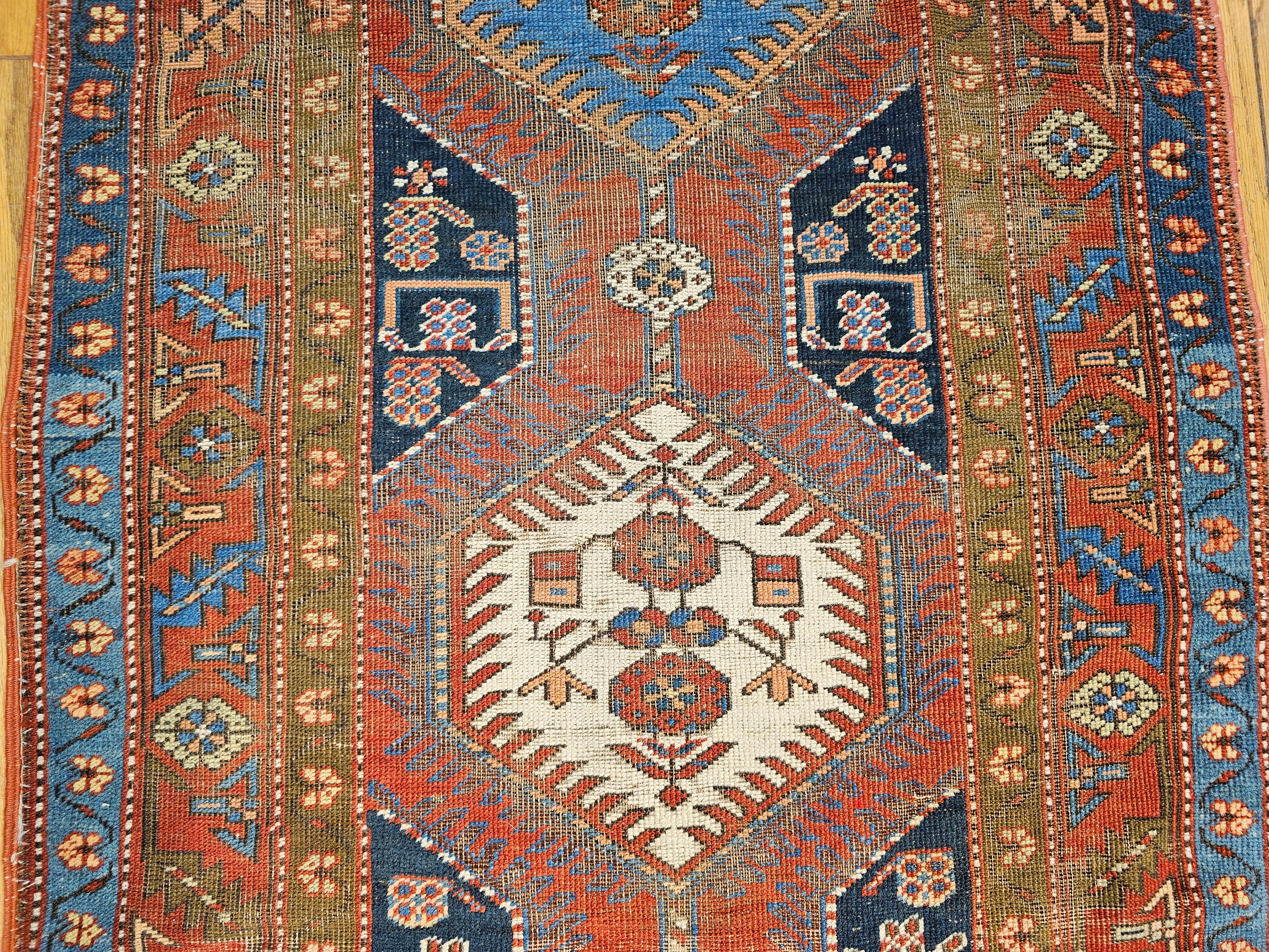 Vintage Persian Heriz Serapi Runner lungo e largo in vendita 2