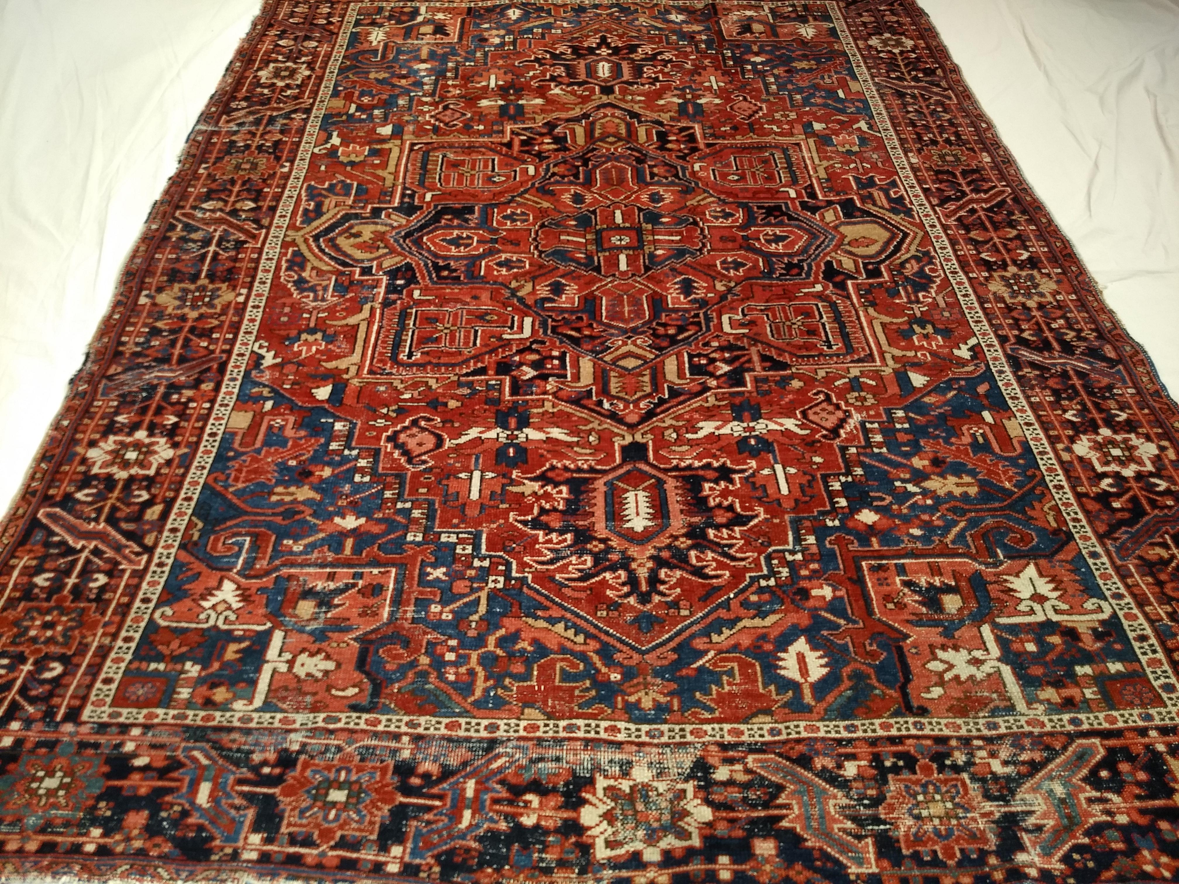 Vintage Persian Heriz Serapi with Abrash French Blue, Yellow, and Red Colors For Sale 10