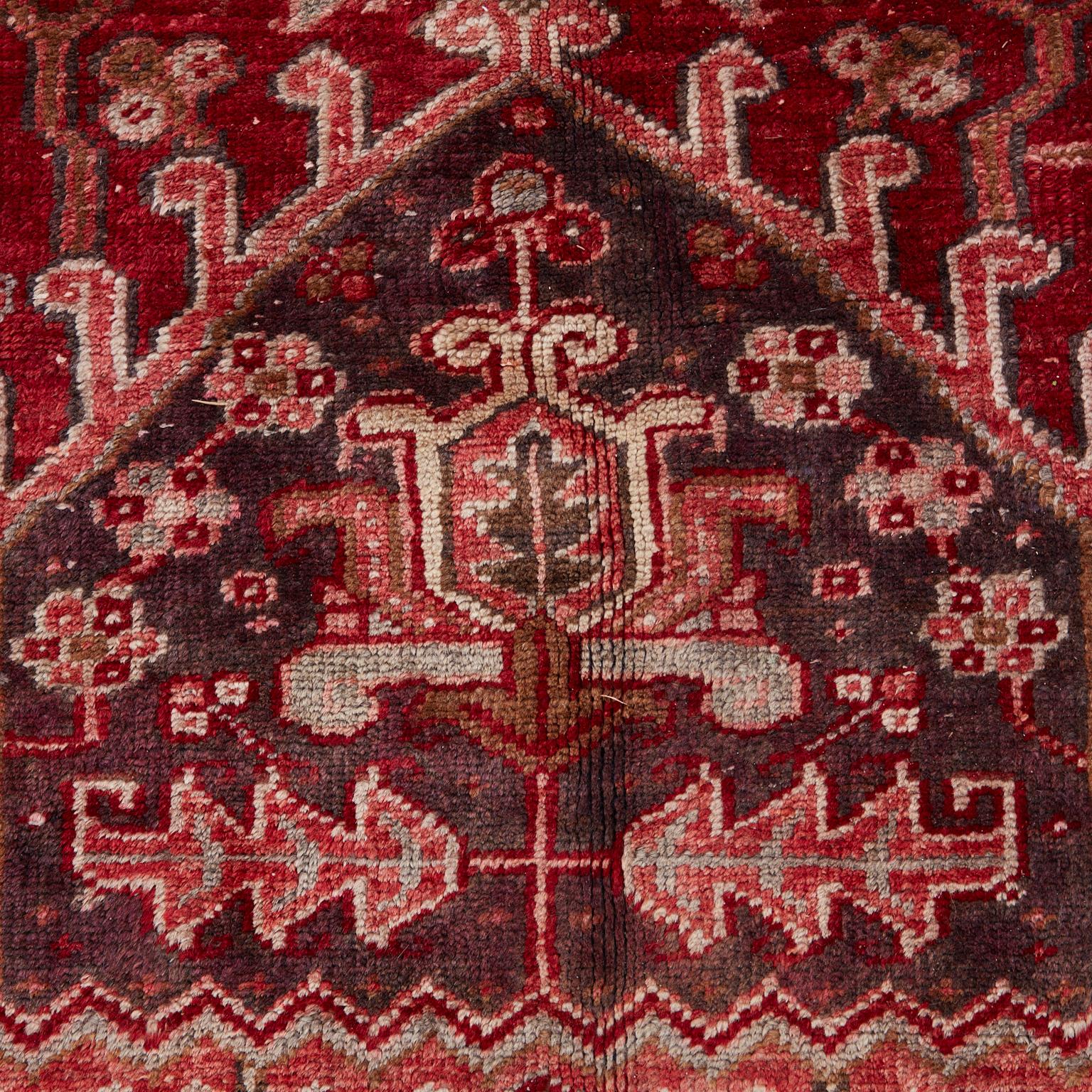 Vintage Persian Heriz Wool Rug For Sale 11