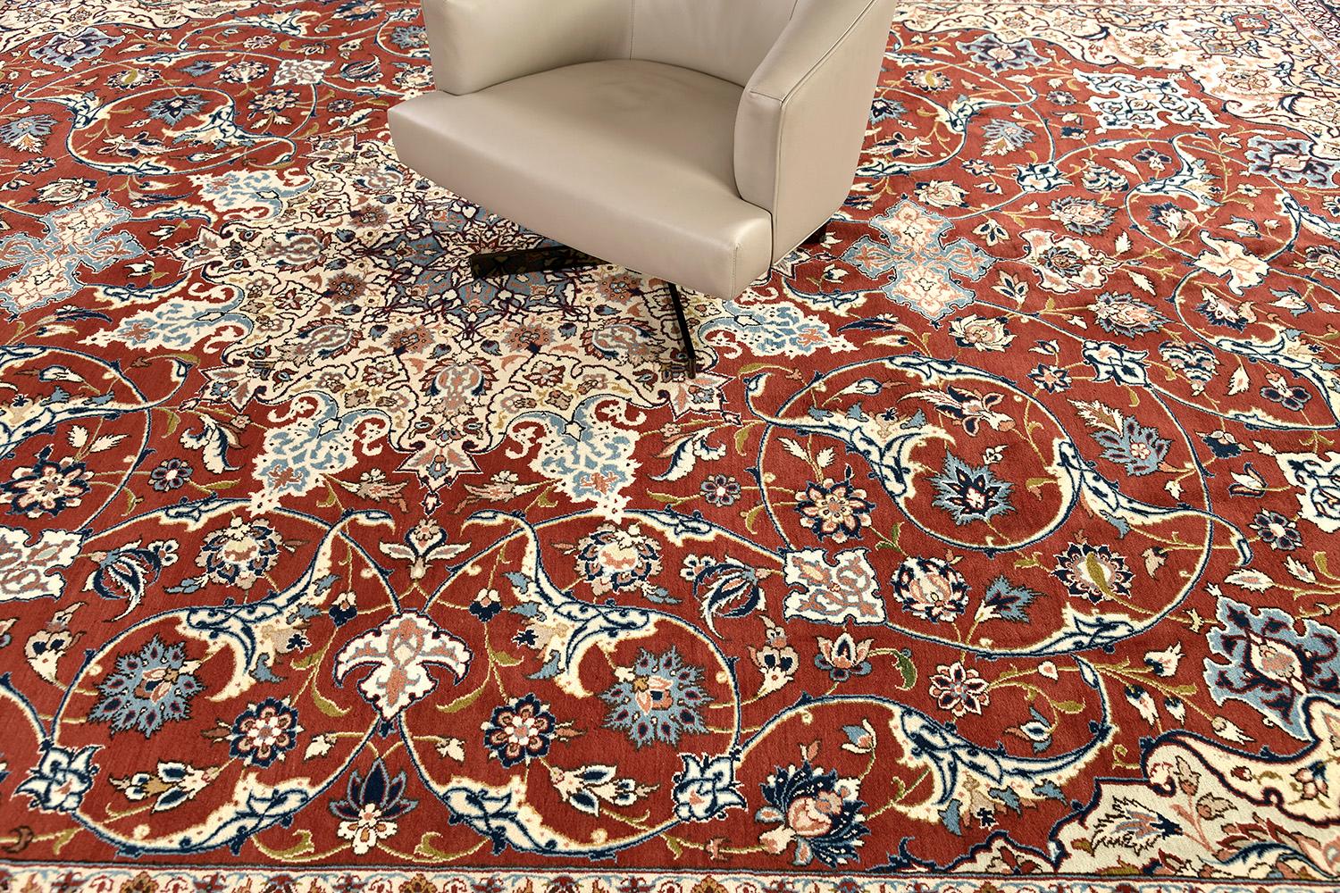 Noué à la main Tapis persan vintage d'Ispahan en vente