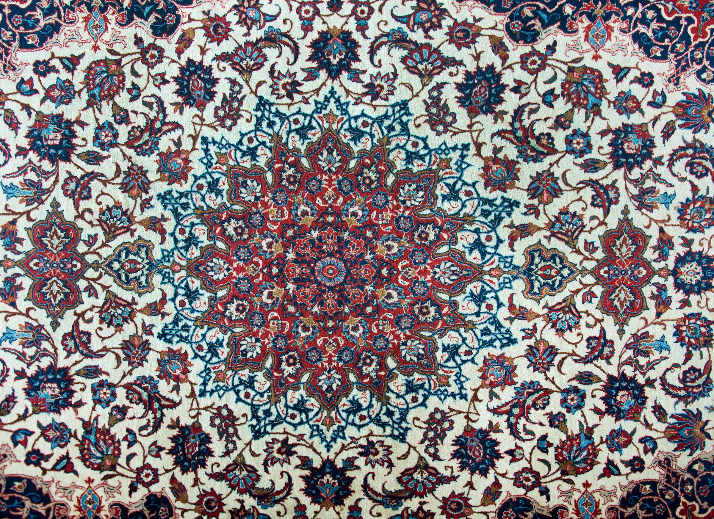 Persischer Isfahan-Teppich, Vintage im Angebot 2