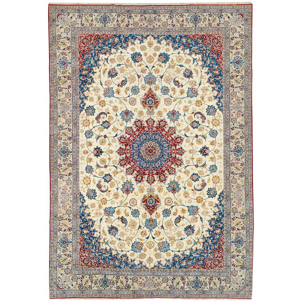 Vintage Persian Isfahan Rug For Sale at 1stDibs