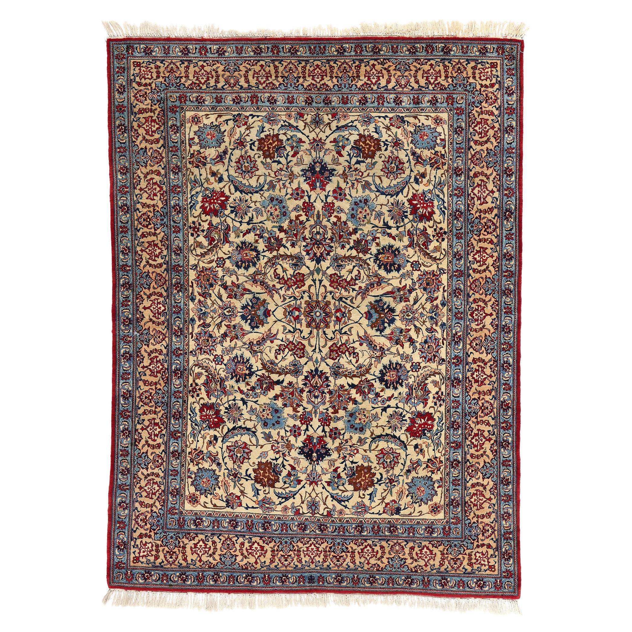 Tapis persan vintage d'Ispahan en vente