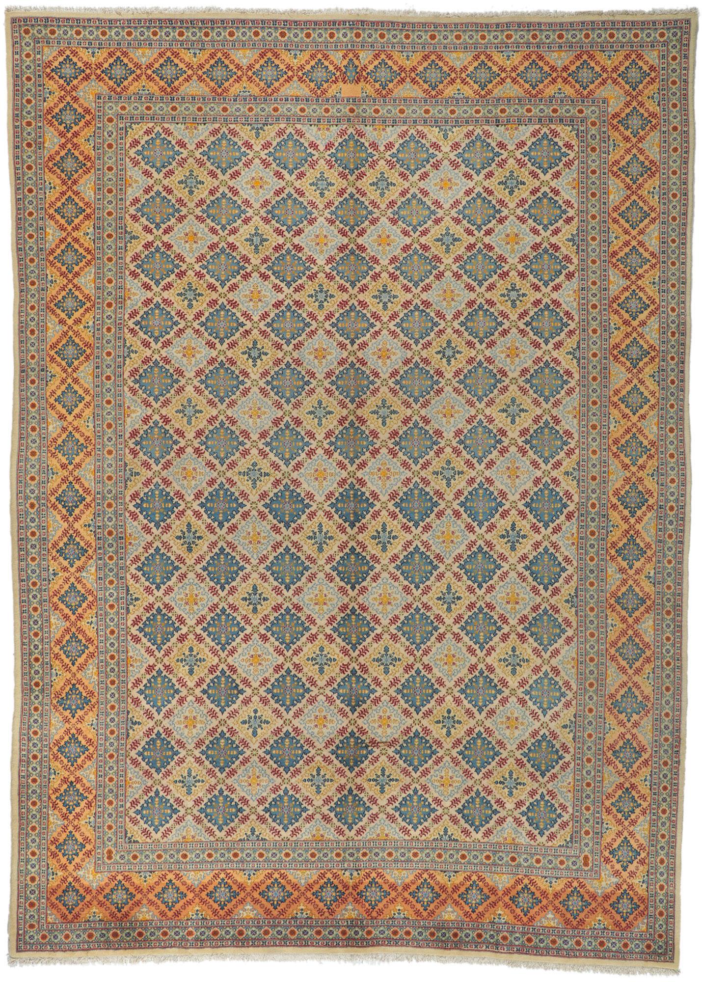 Vintage Persian Isfahan Rug, Moorish Elegance Meets Mediterranean Charm For Sale 5