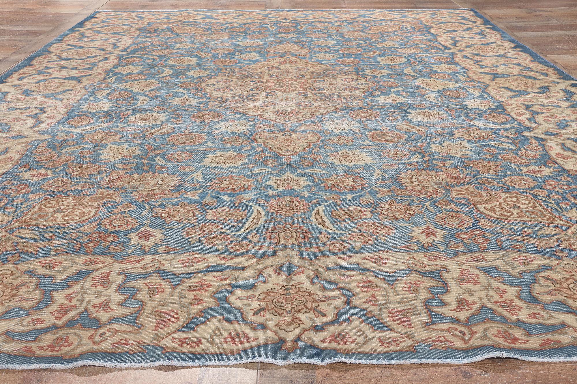 Vintage Persian Isfahan Rug, Relaxed Refinement Meets Mediterranean Charm In Distressed Condition For Sale In Dallas, TX