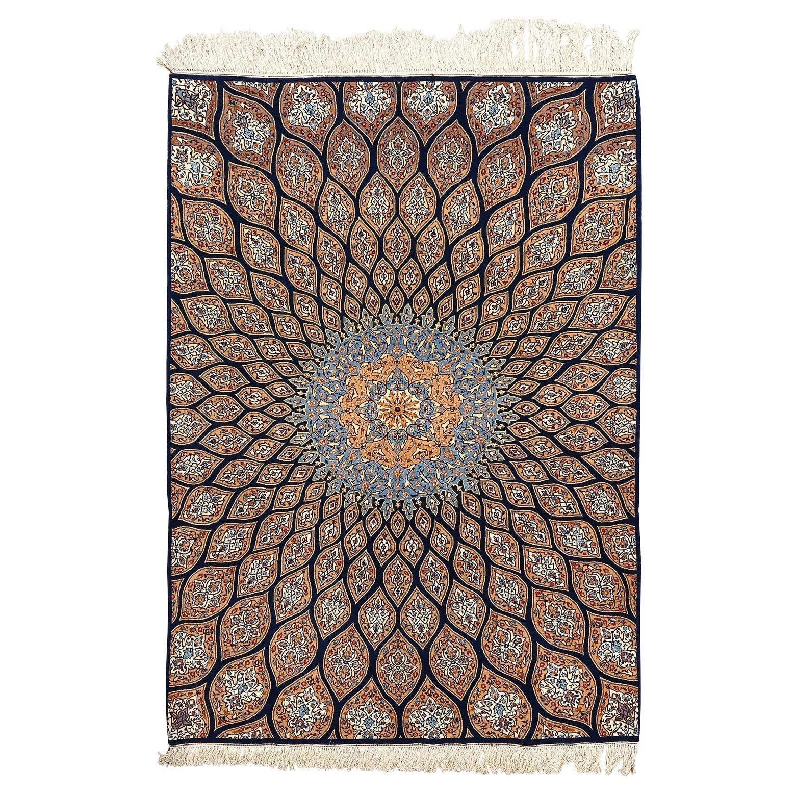 Vintage Persian Isfahan Sanayeh Rug in Wool and Silk - Size: 6'11x5'1 For Sale