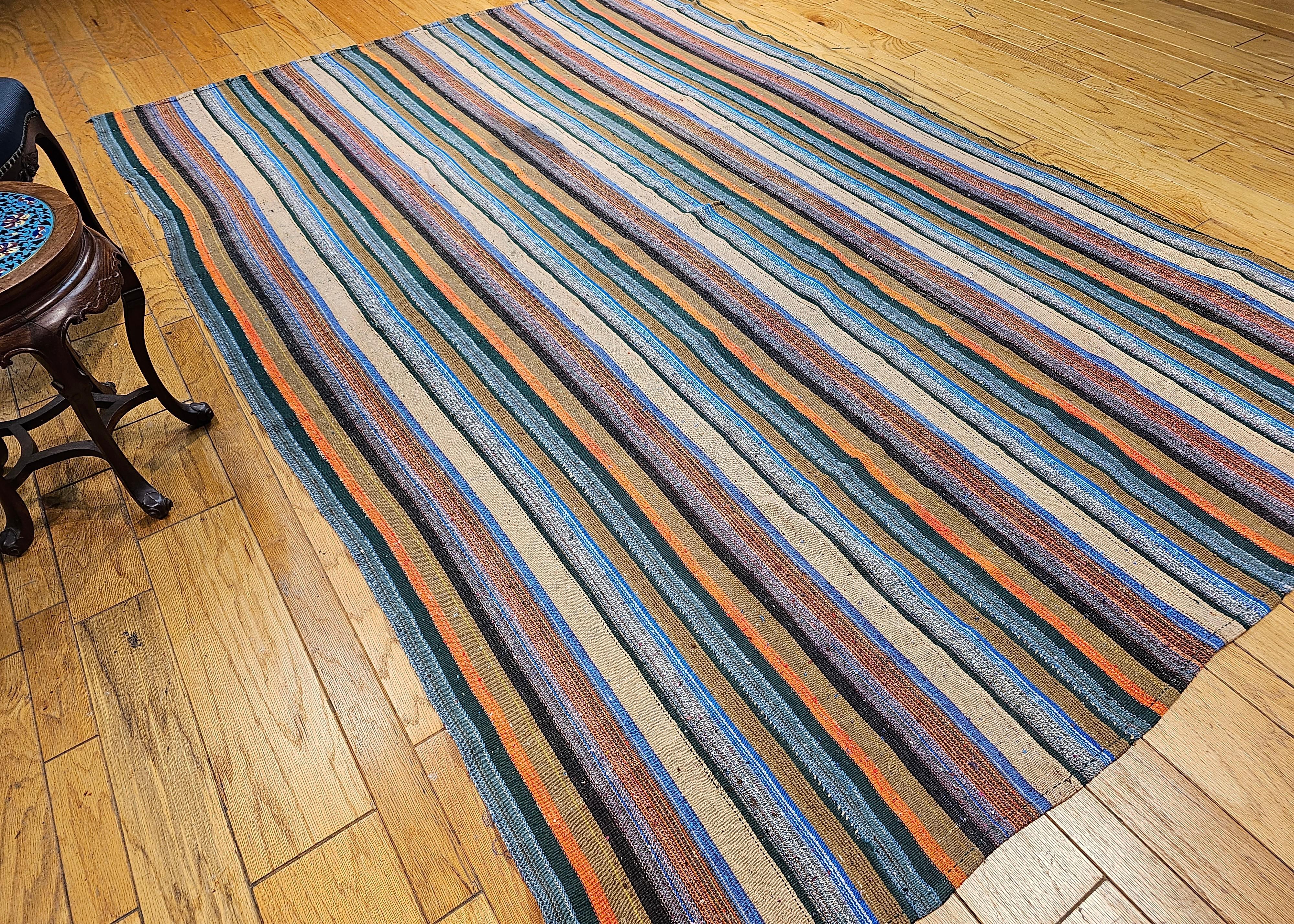 Vintage Persisch Jajim Kilim Bereich  Teppich mit Streifenmuster im Angebot 8