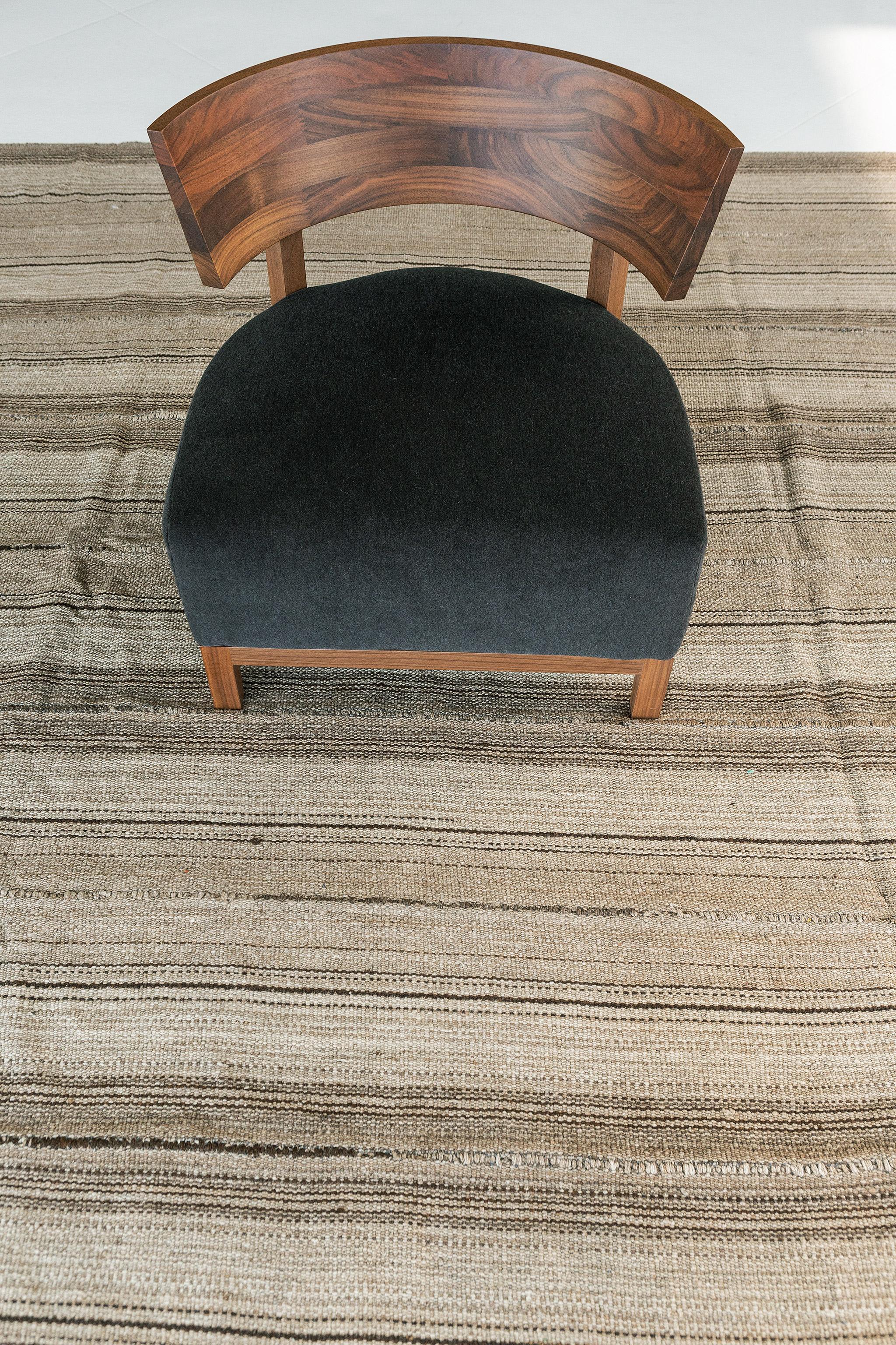 Quadratischer persischer Jejim-Kelim-Teppich mit Flachgewebe 26765 (Mitte des 20. Jahrhunderts) im Angebot