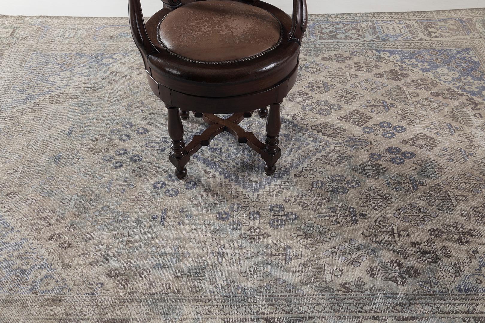 Vintage Persian Joshegan by Mehraban Rugs In Good Condition For Sale In WEST HOLLYWOOD, CA