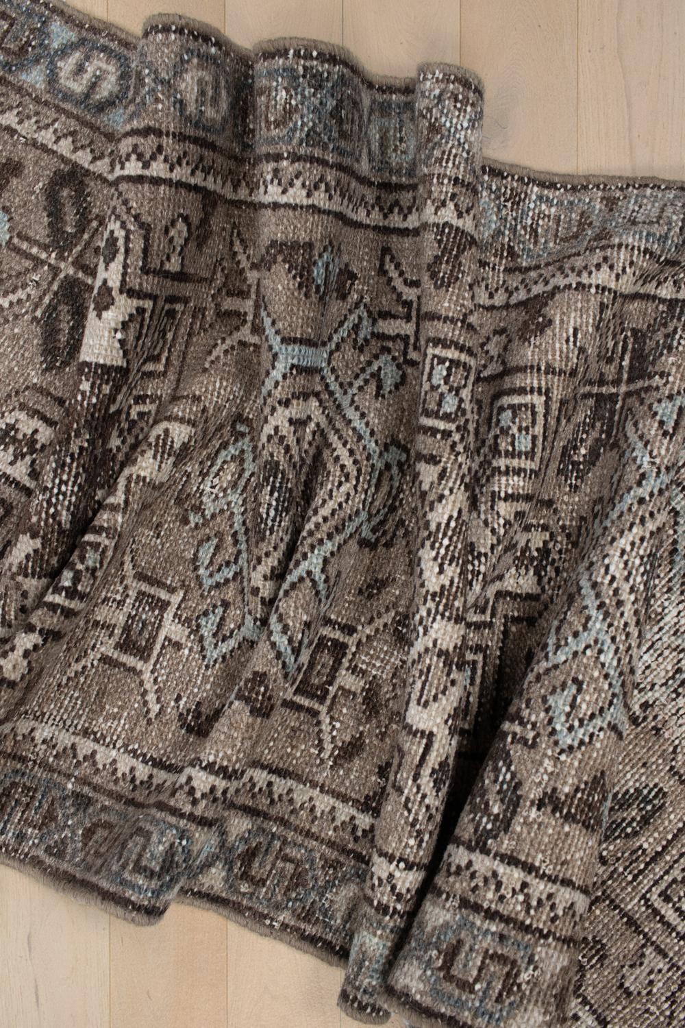 Persischer Karaja-Läufer, Teppich im Angebot 3