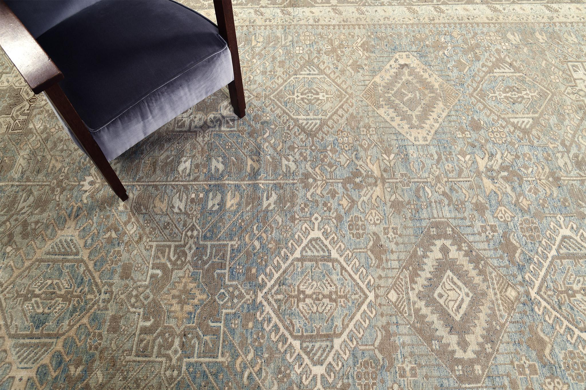 Vintage Persian Karaje Rug In Good Condition For Sale In WEST HOLLYWOOD, CA