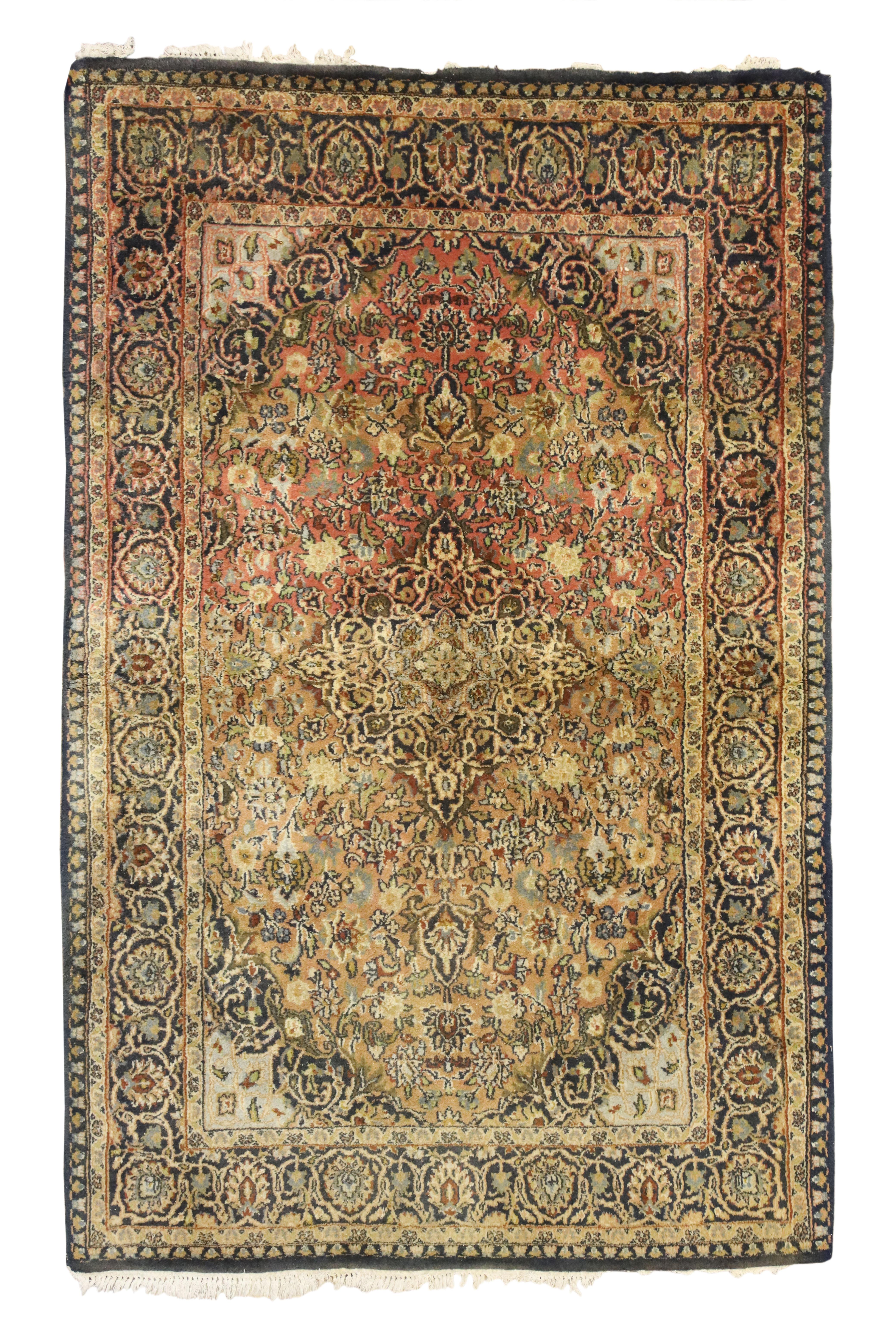 Vintage Persian Kashan Accent Rug with Spanish Colonial Style For Sale 1