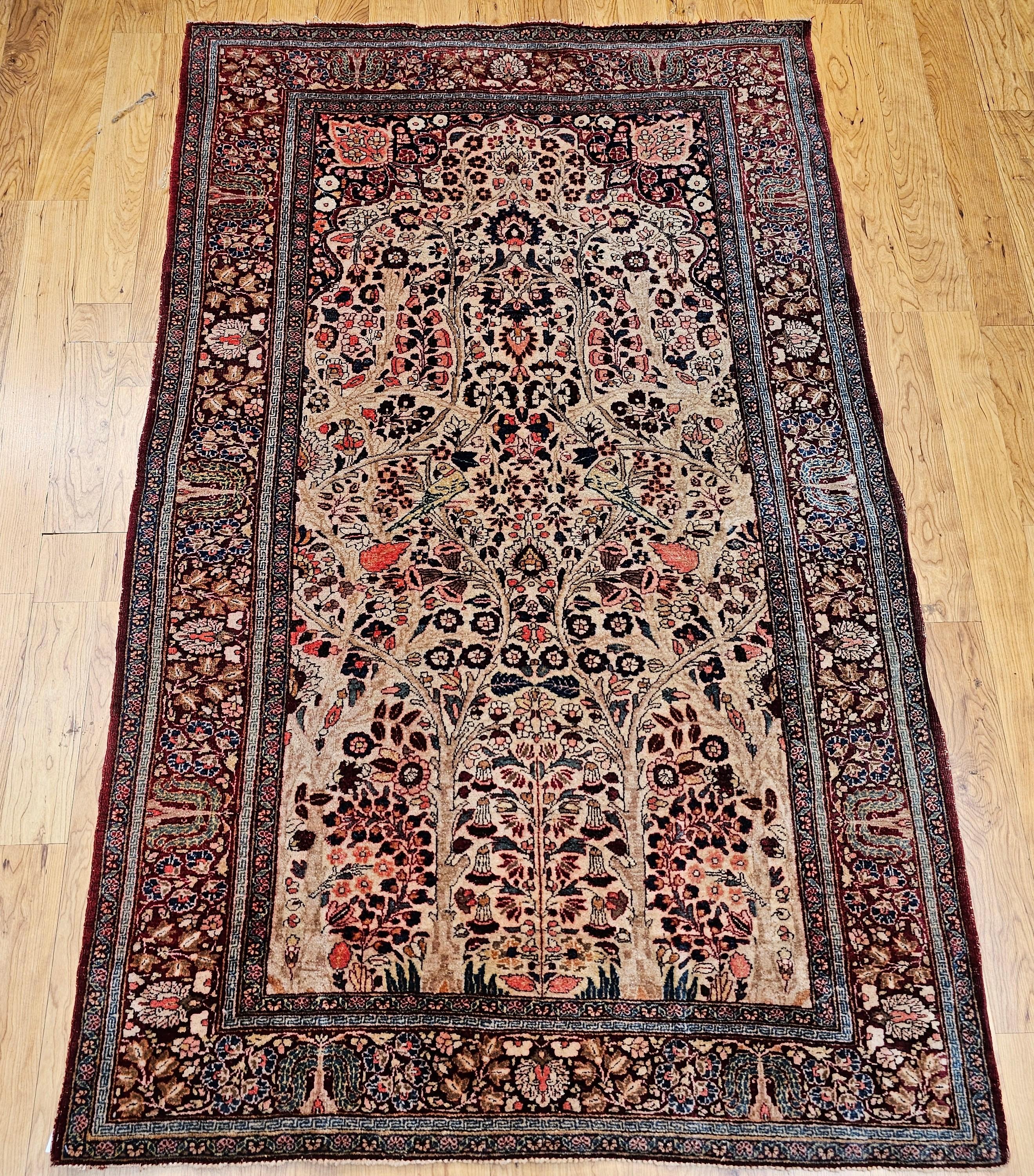 Altpersischer Kashan-Teppich mit Lebensbaum-Muster im Angebot 8